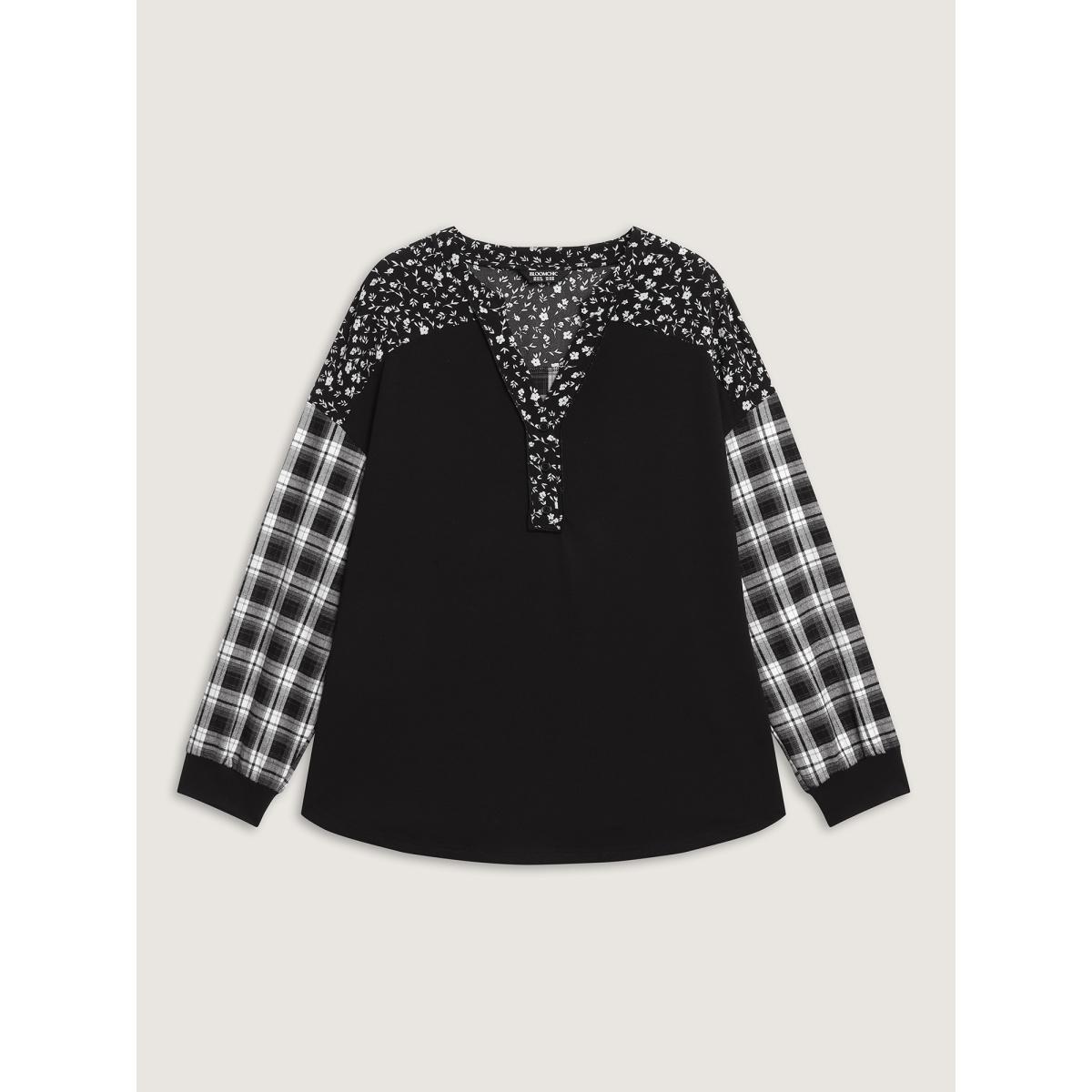 Plus Size Checkered Print Contrast Notched Collar Sweatshirt Women Black Leisure Contrast Flat collar with V-notch Casual Sweatshirts BloomChic 26/4X Product Image