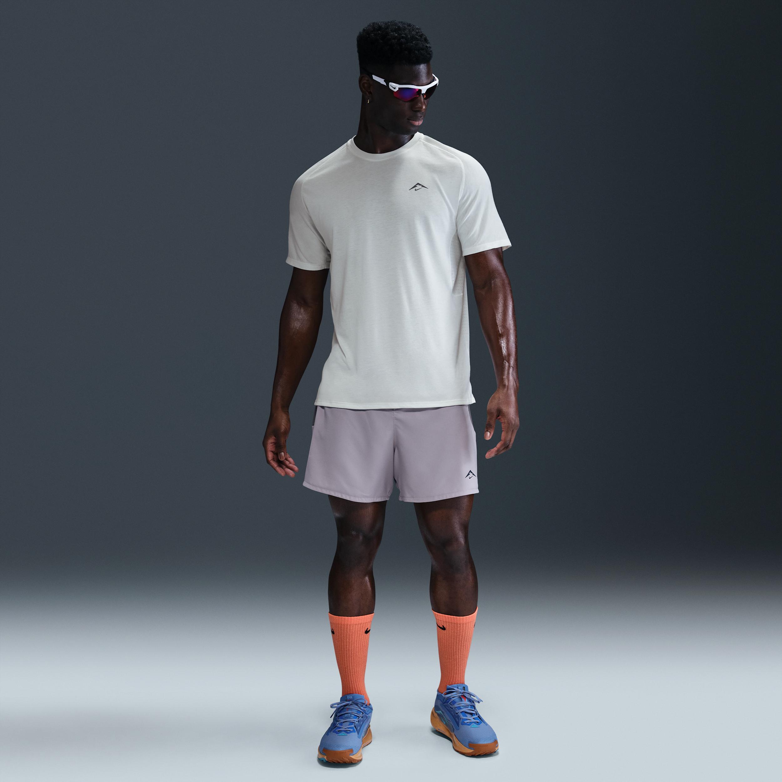 Nike Mens Solar Chase Dri-FIT ADV Short-Sleeve Running Top | HJ3580-121 Product Image