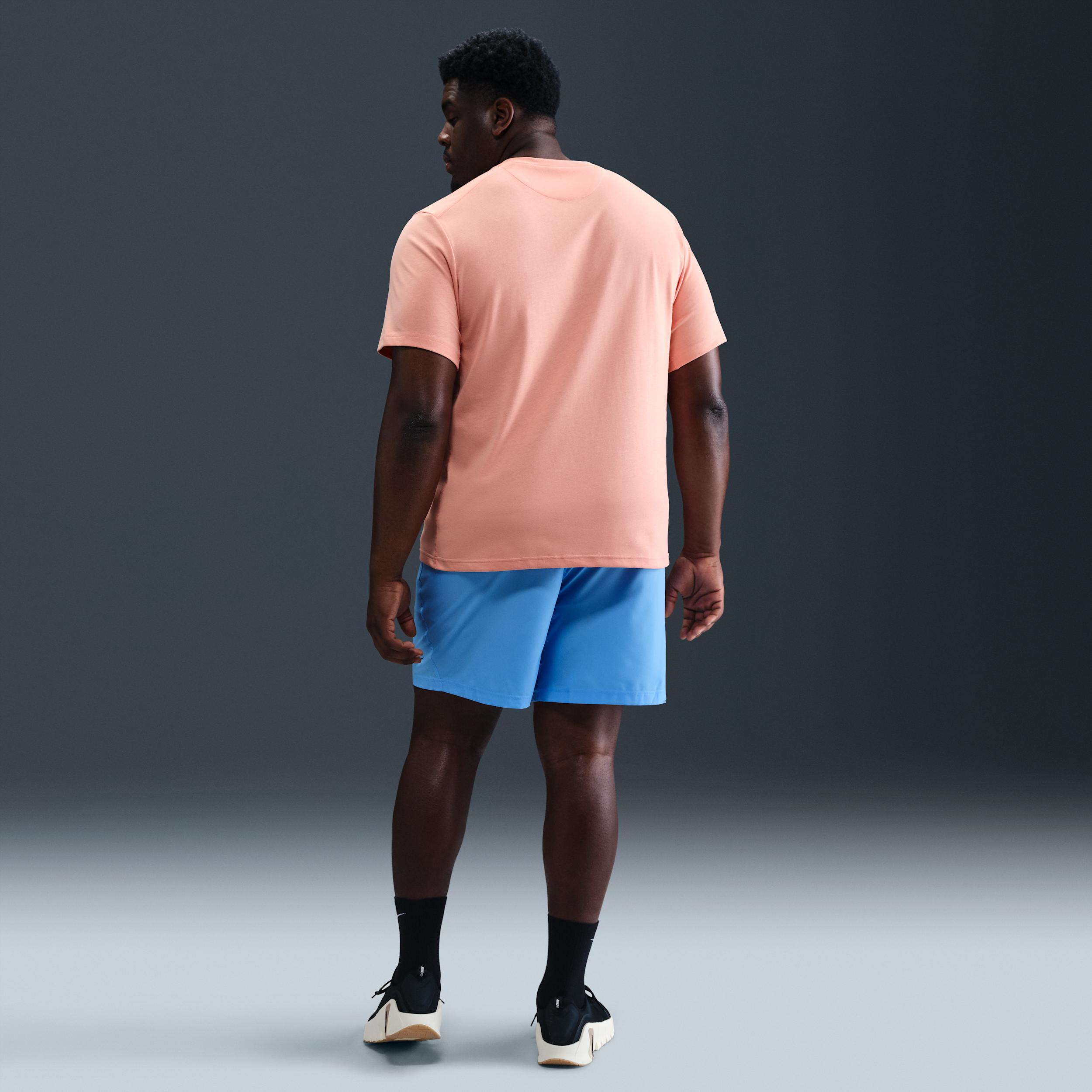 Nike Men's Form Dri-FIT 7" Unlined Versatile Shorts Product Image