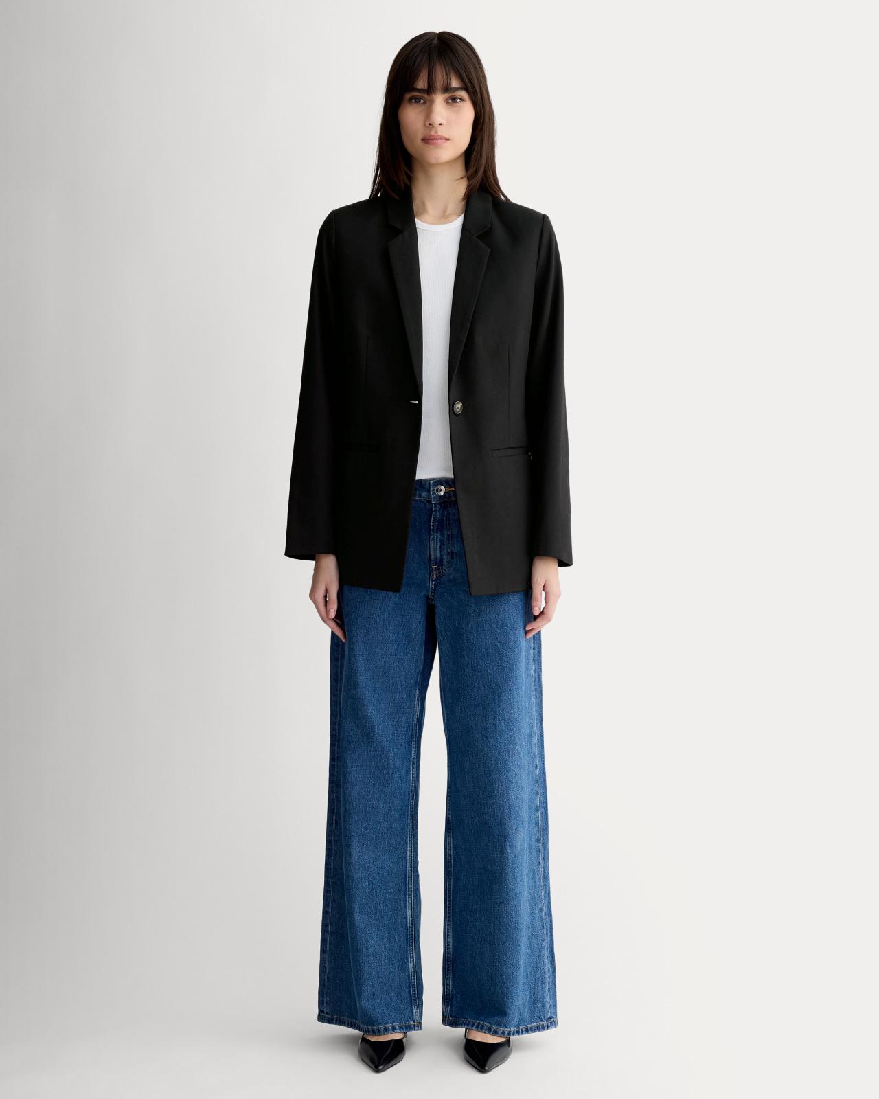 The Relaxed Blazer in Buttersmooth Product Image