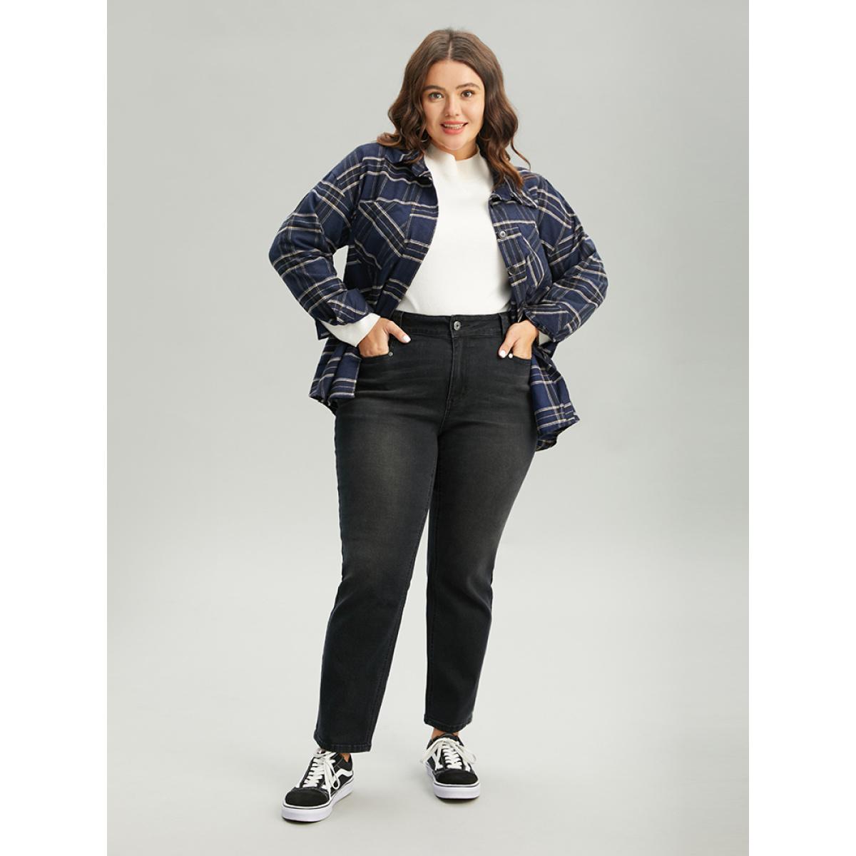 Plus Size Vintage Black Wash Straight Leg Jeans Women Black Casual Plain Plain High stretch Pocket Jeans BloomChic 10/M Product Image