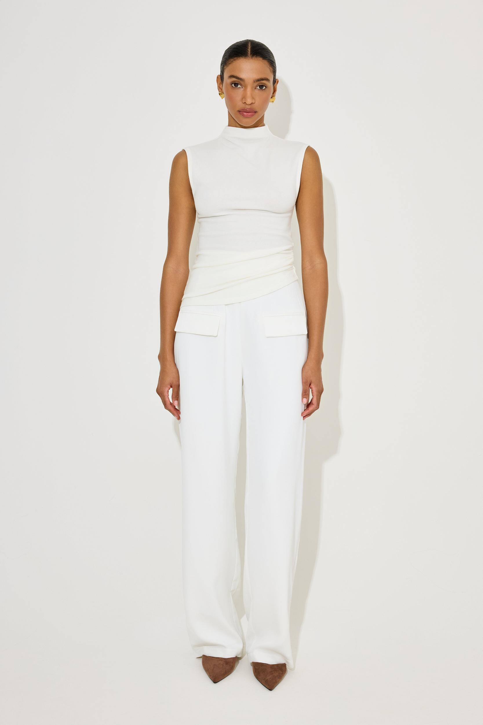 Sleeveless Knitted Top Product Image