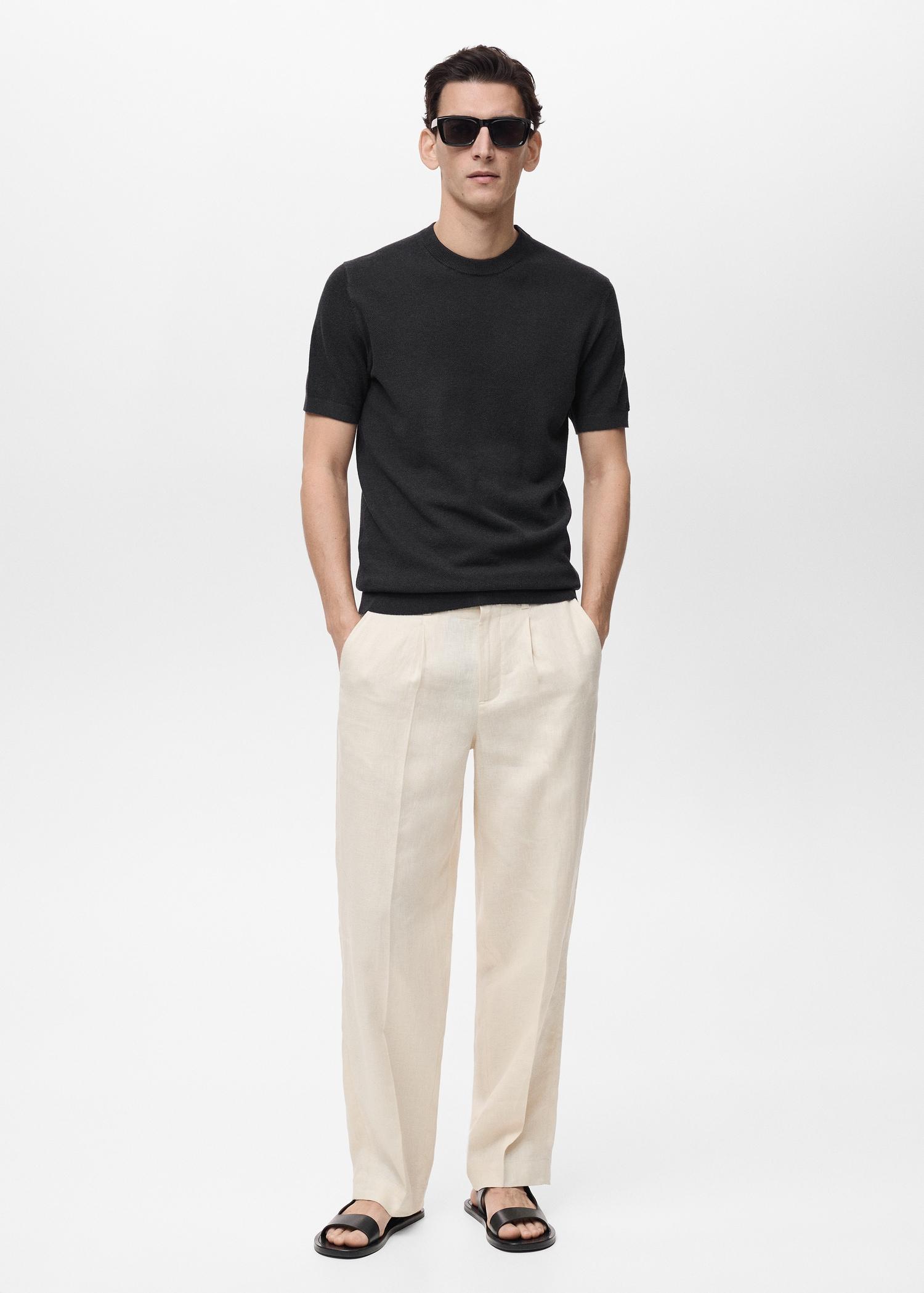 Cotton fine-knit t-shirt - Men | MANGO USA Product Image