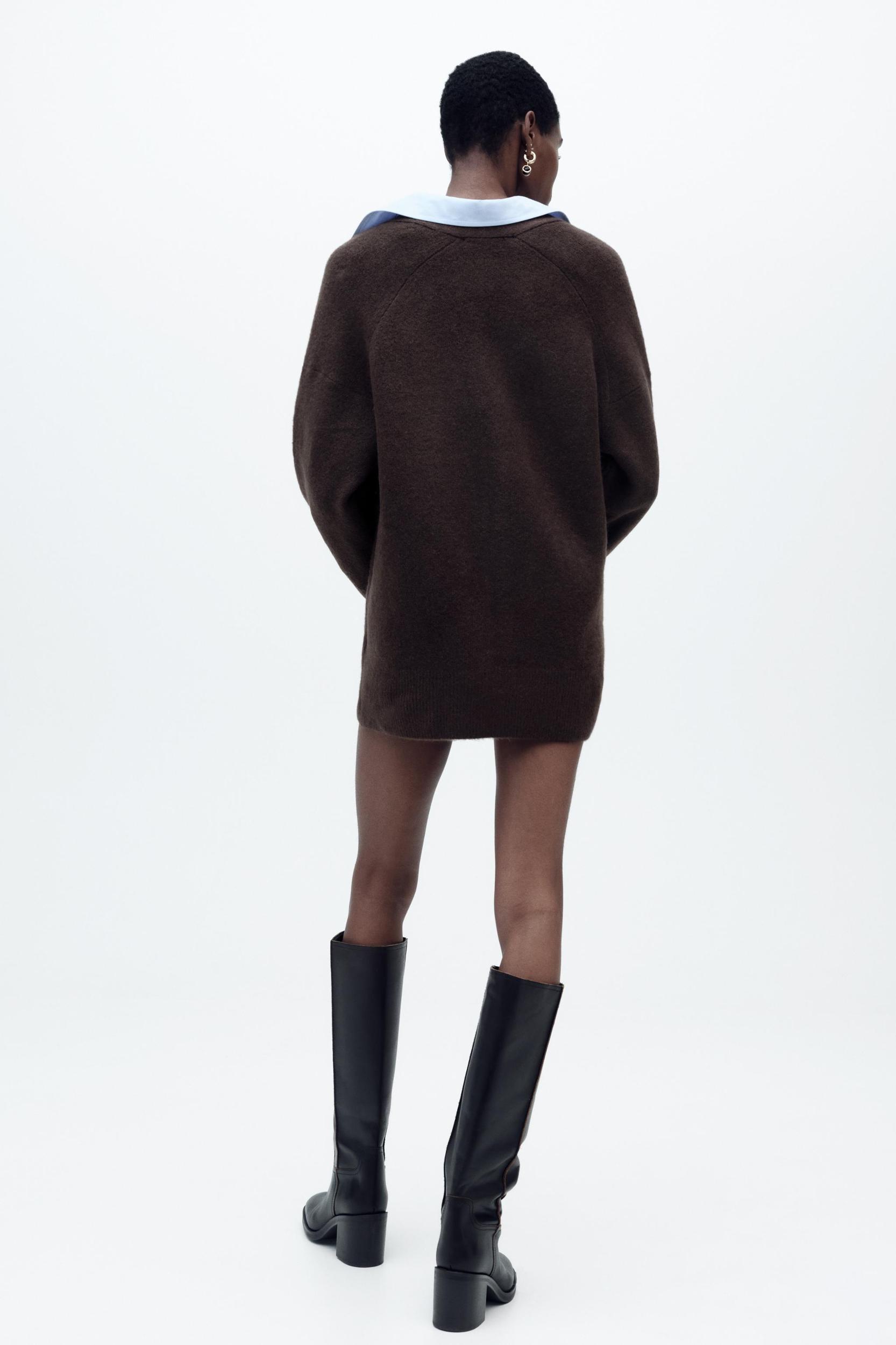 SMOOTH KNIT SOFT CARDIGAN Product Image