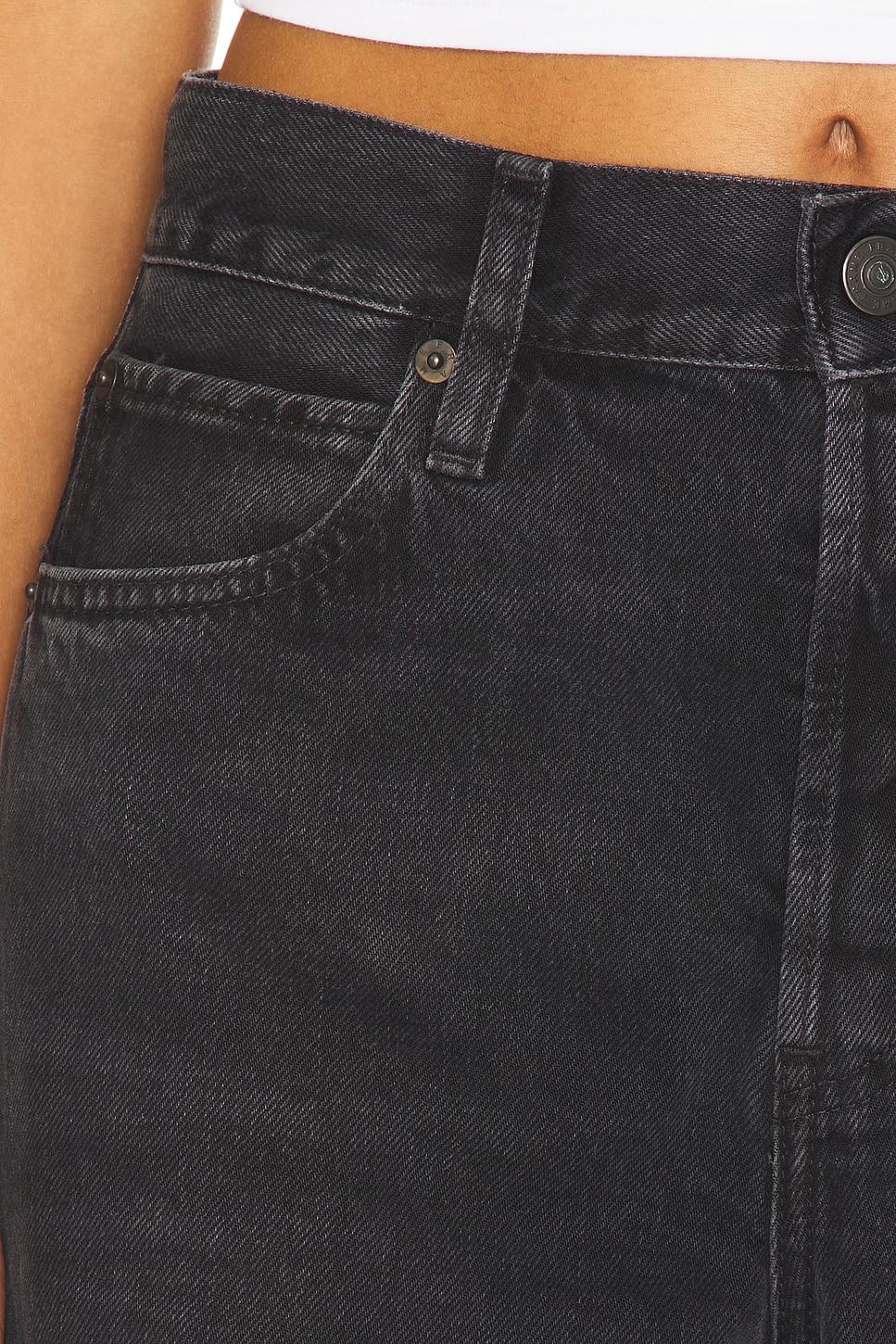 The Loose Jeans FRAME Product Image