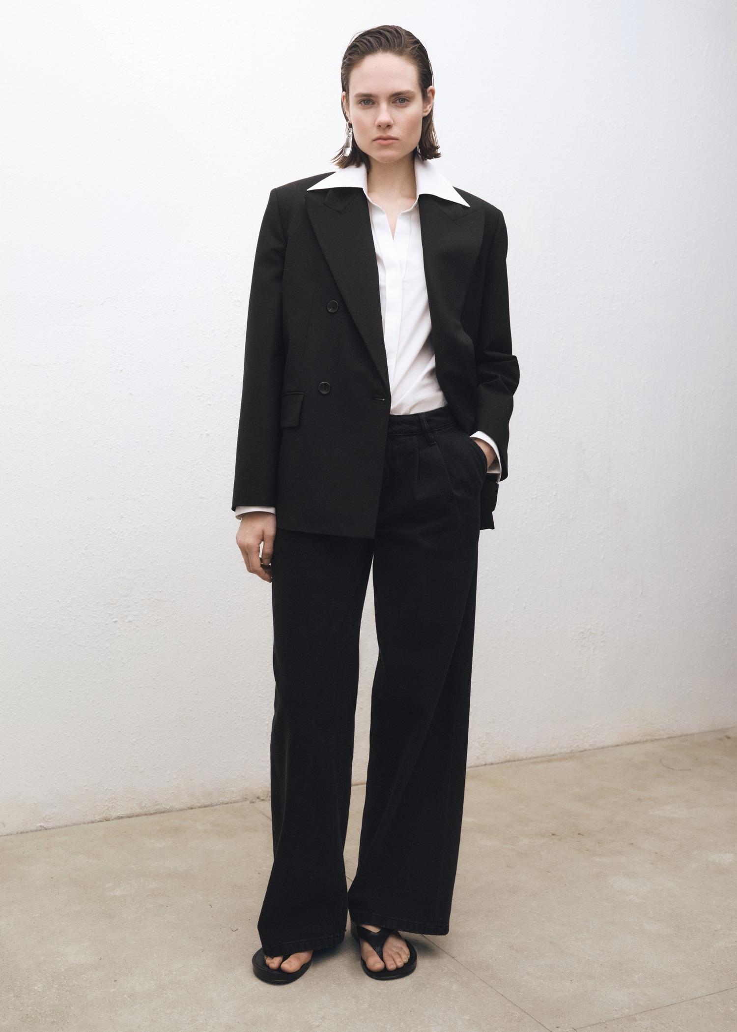 Wide-leg pleated jeans - Women | MANGO USA Product Image