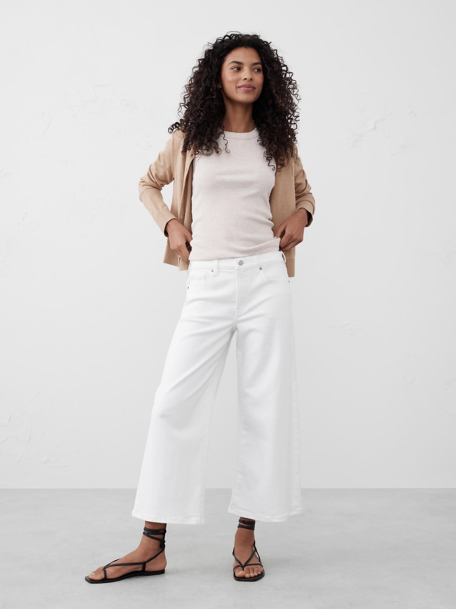 Wide-Leg High-Rise Patch Pocket Cropped Jean Product Image