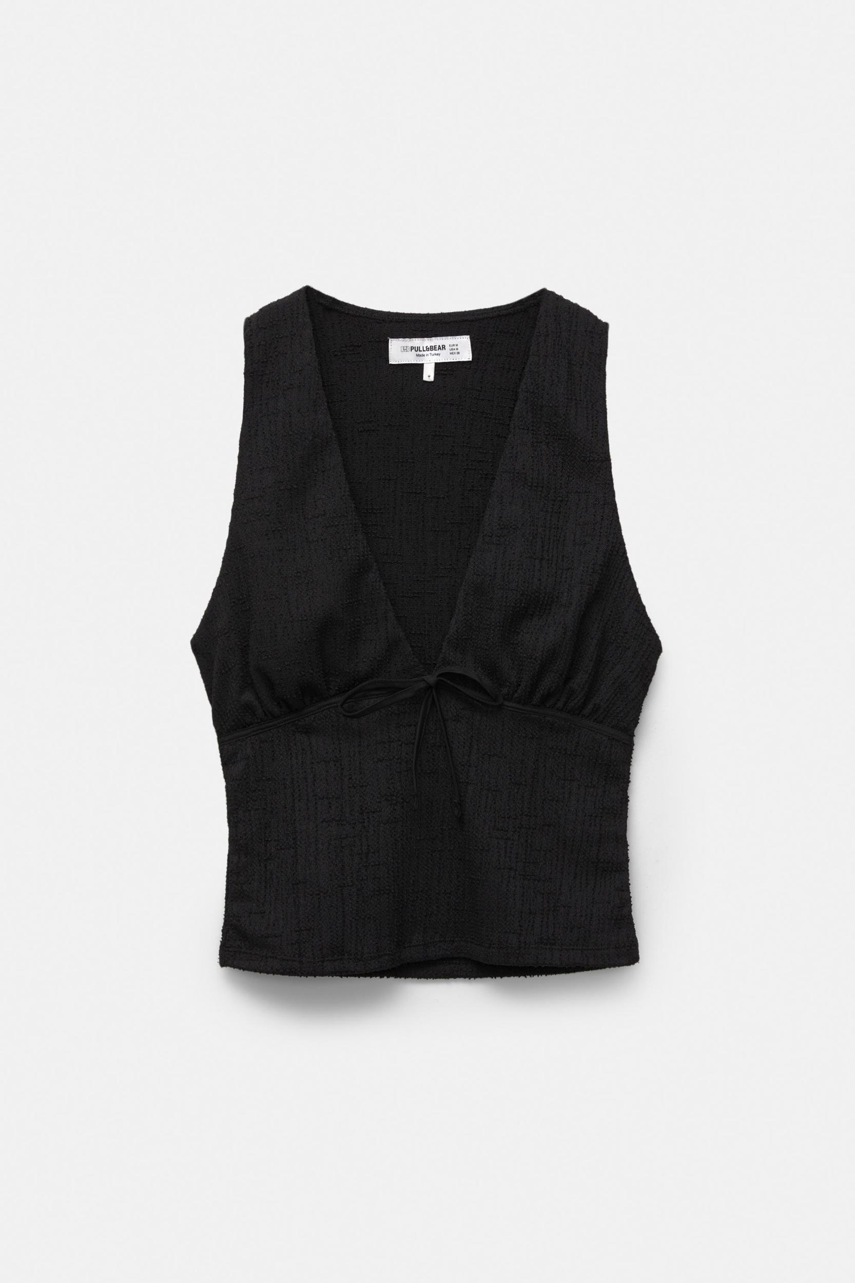 Rustic top with bow Product Image