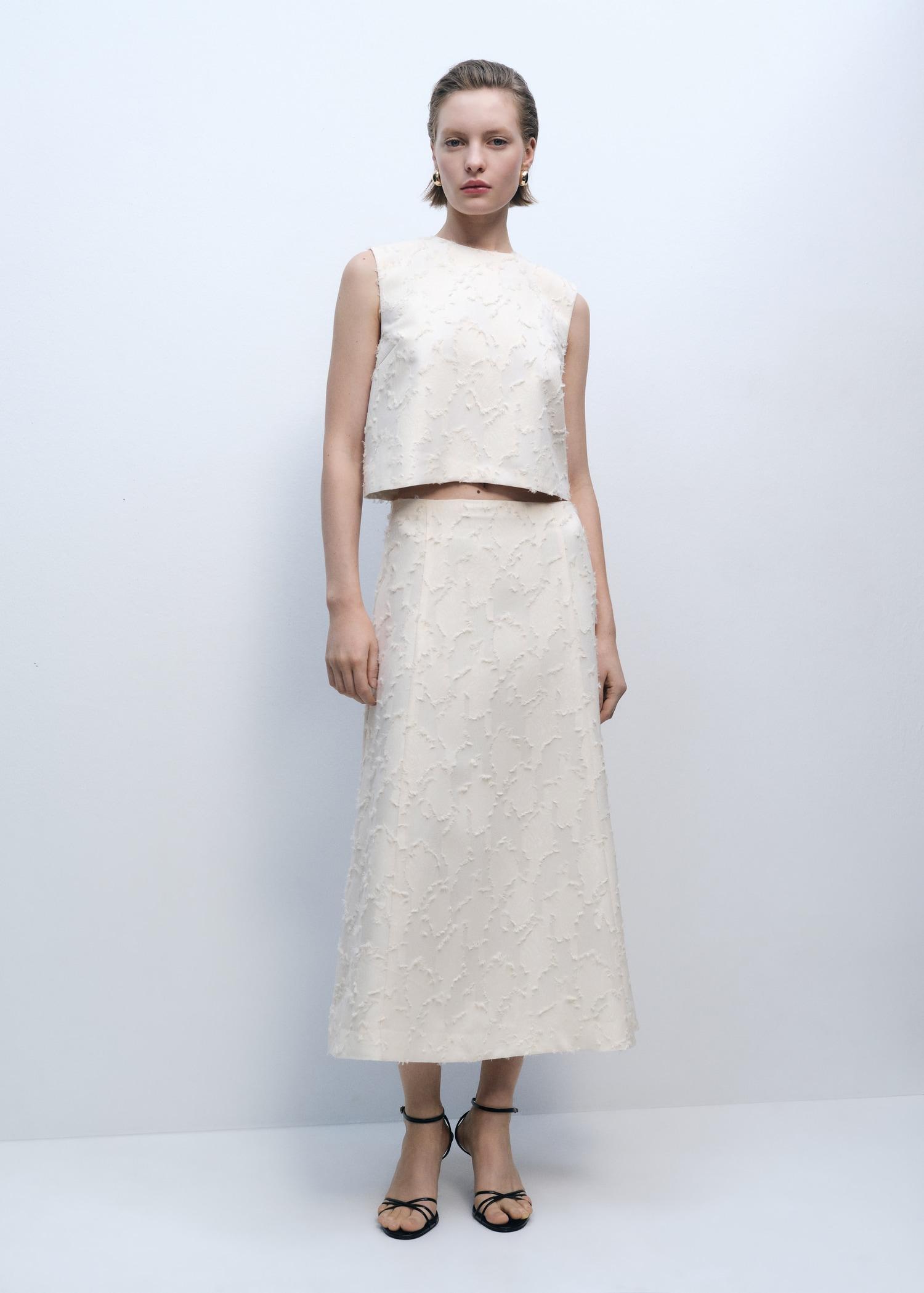 Textured crop top - Women | MANGO USA Product Image