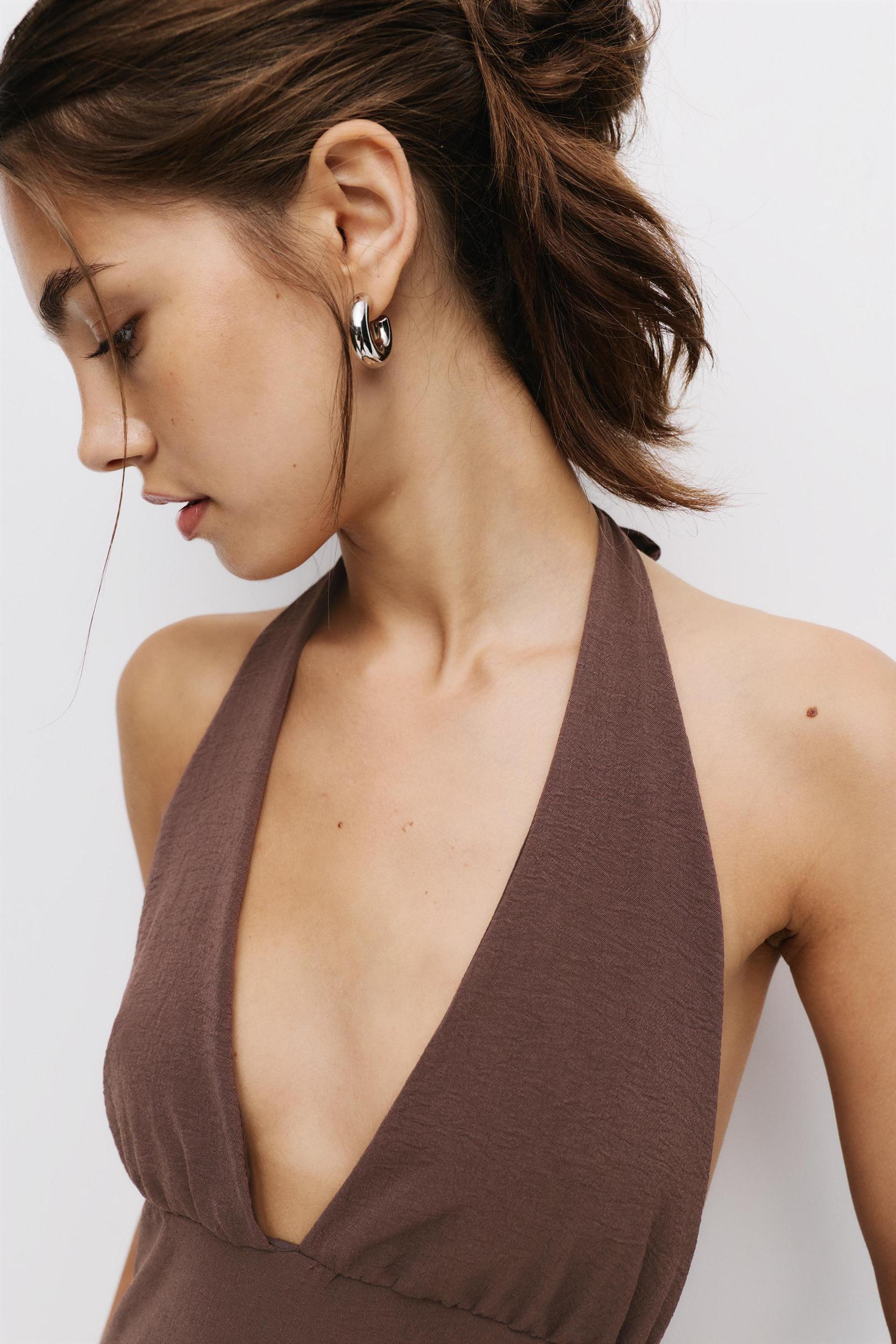 Short halter dress Product Image