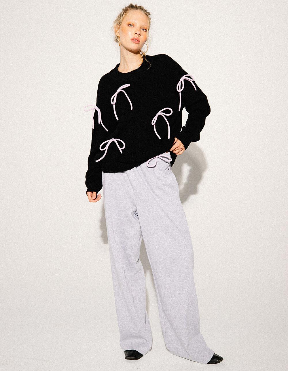 RSQ Womens Bow Detail Pullover Sweater - BLACK Product Image