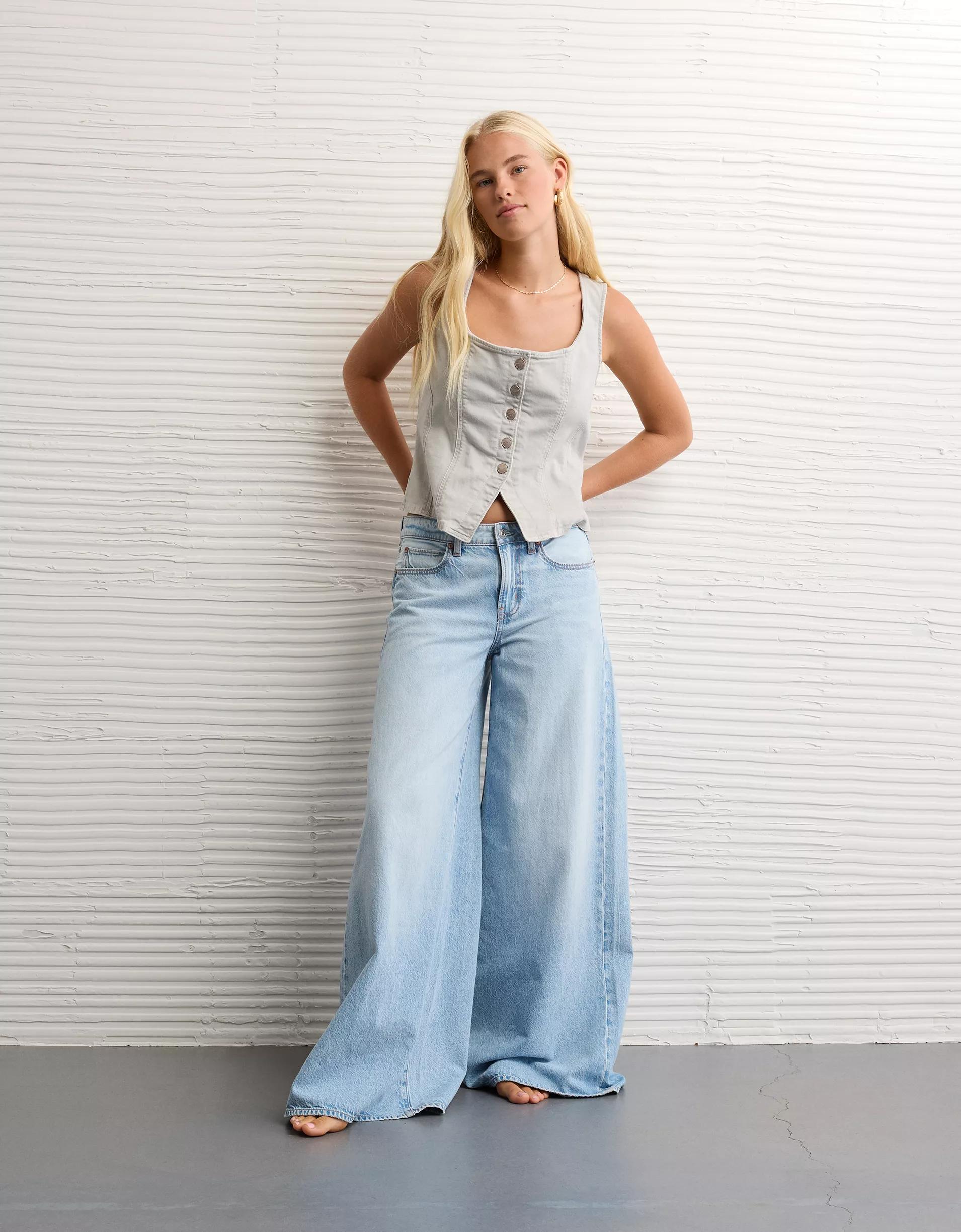 AE Square Neck Button-Up Denim Vest Product Image