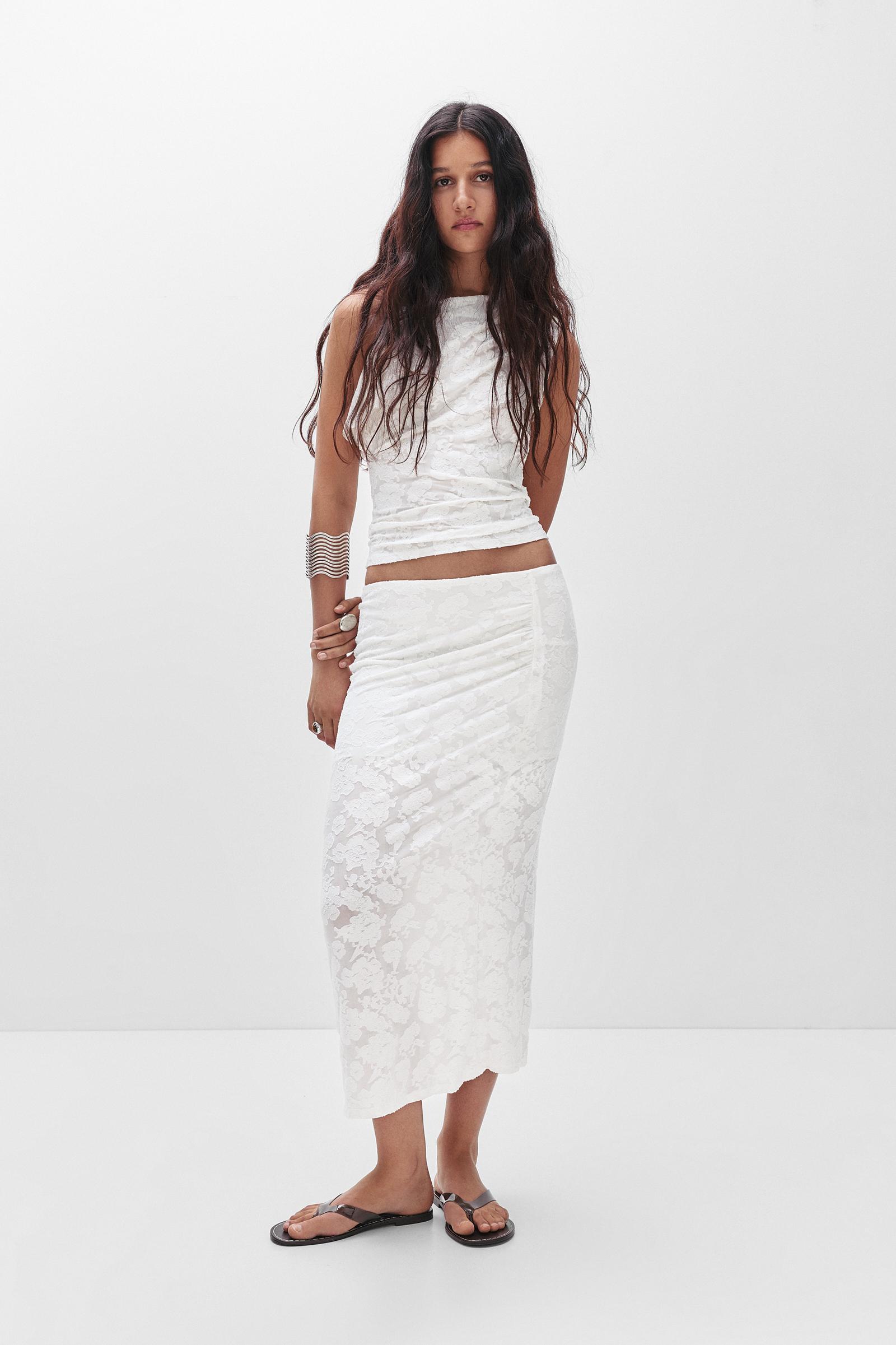 Lace midi skirt Product Image