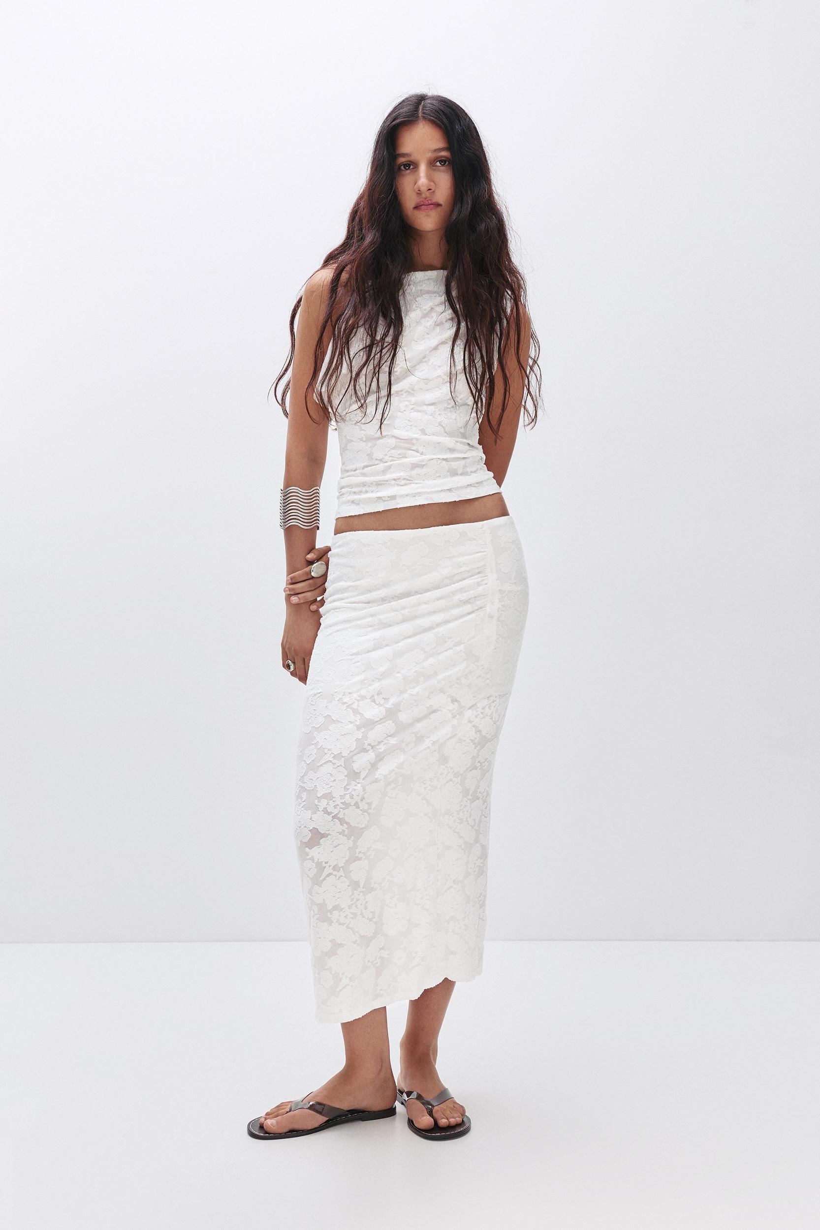 Lace midi skirt Product Image