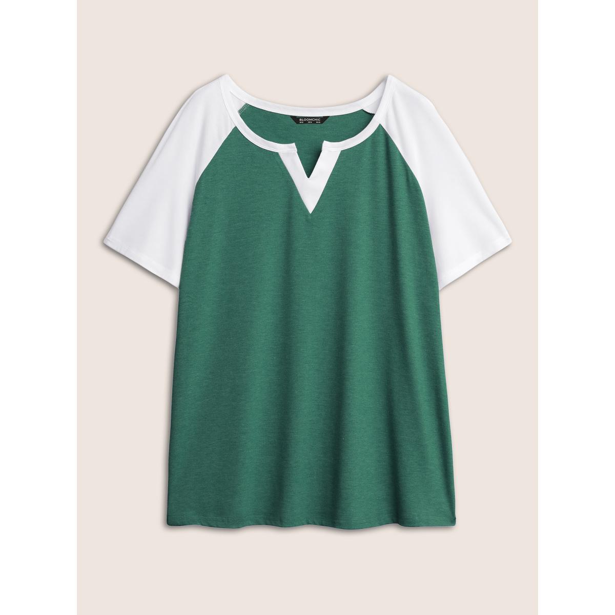 Plus Size Colorblock Contrast Notched Raglan Sleeve T-shirt DarkBlue Women Casual Plain Everyday T-shirts BloomChic 28/5X Product Image
