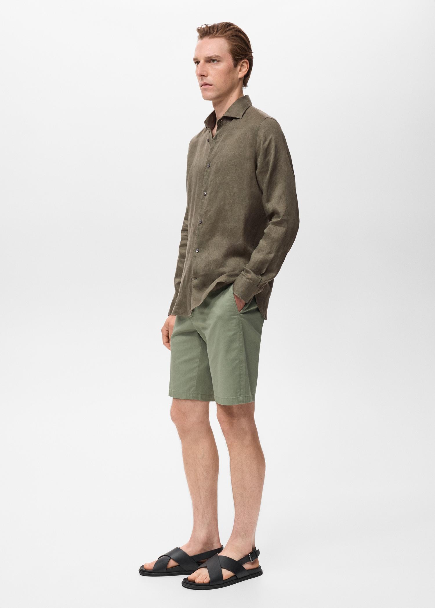 100% linen slim-fit shirt - Men | MANGO USA Product Image