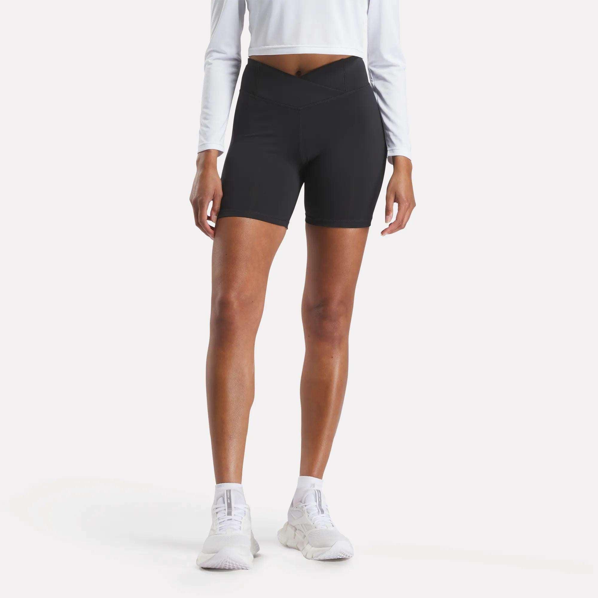 Women's Core High-Rise Cycle Shorts Female Product Image