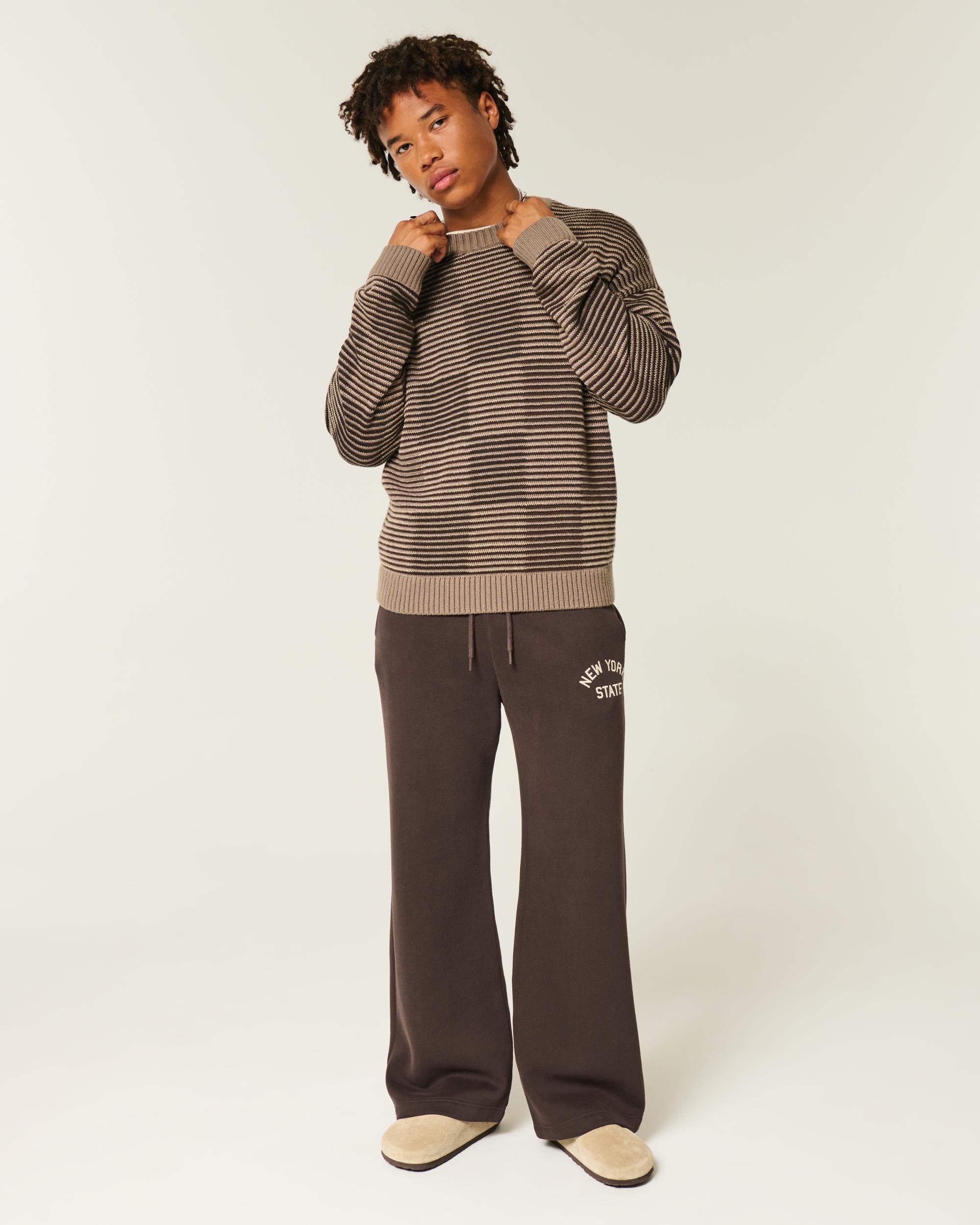 Applique Graphic Bootcut Sweatpants Product Image