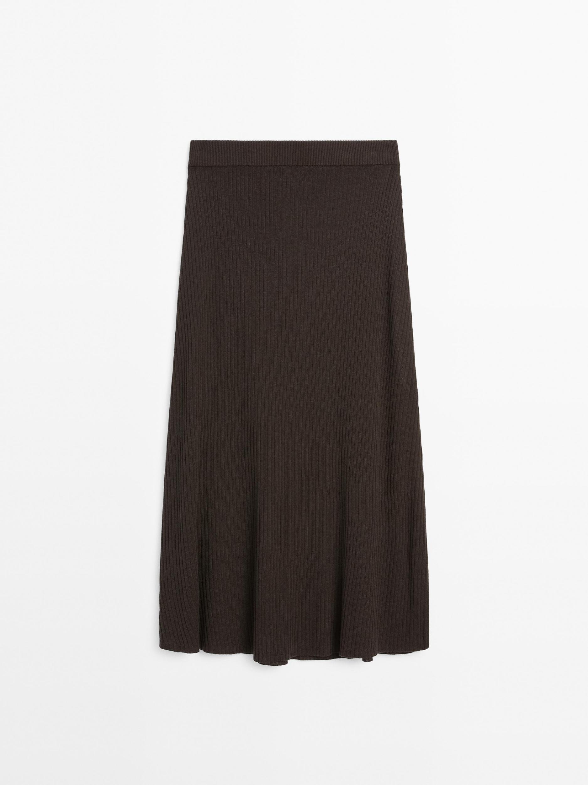 Long ribbed knit skirt Product Image