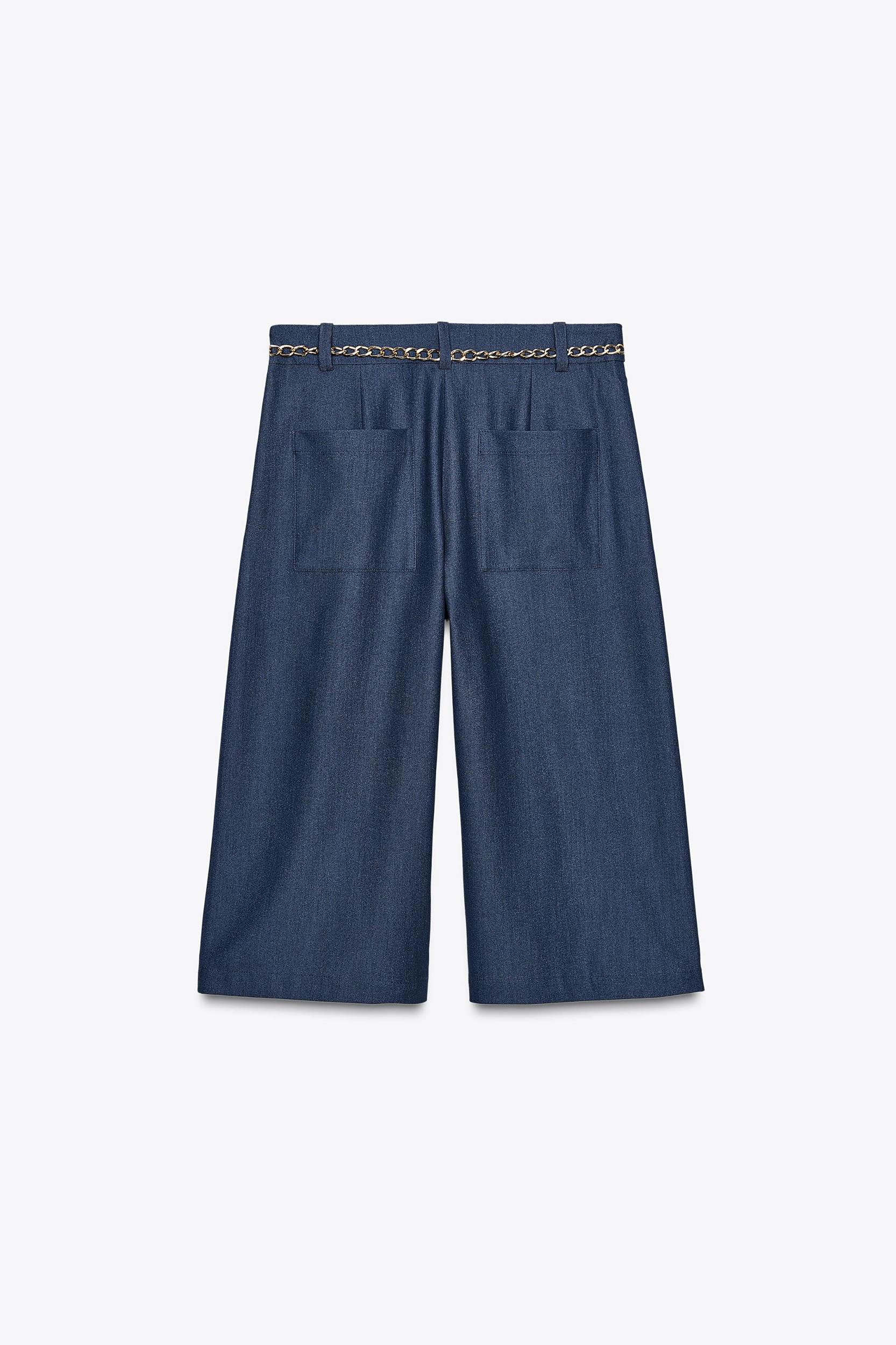 BELTED CHAIN LONG SHORTS Product Image