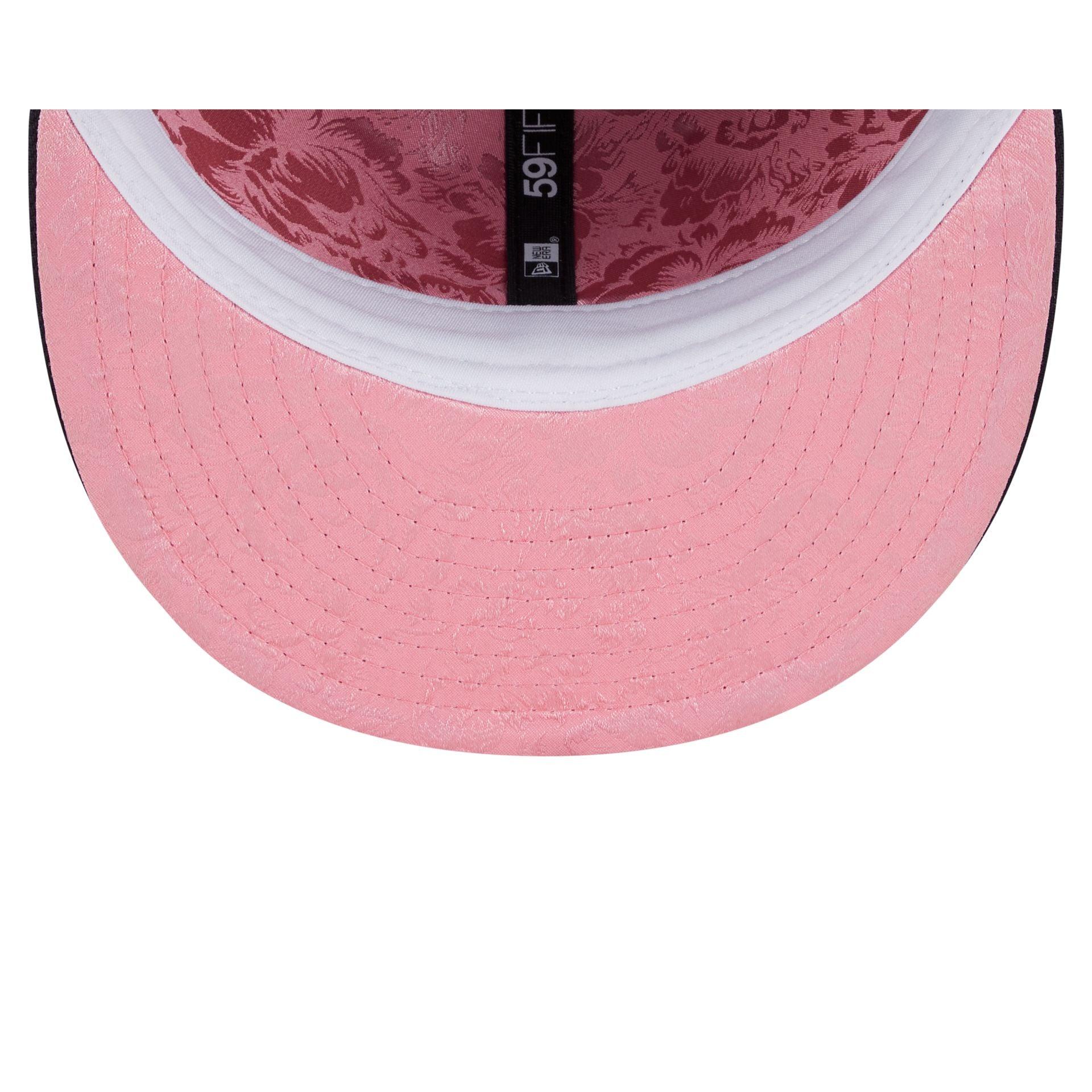 Carolina Hurricanes Team Tag 9FIFTY Trucker Hat Male Product Image