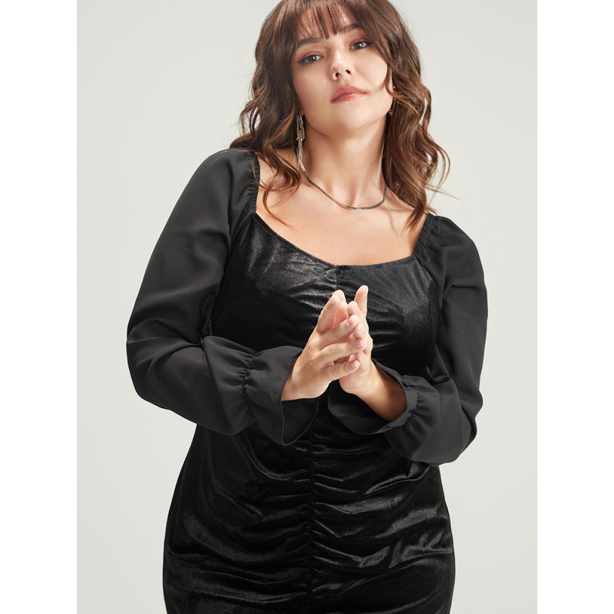 Plus Size Solid Lantern Sleeve Ruched Velvet Knee Dress Black Women Party Gathered V-neck Long Sleeve Curvy Knee Dress BloomChic 26/4X Product Image