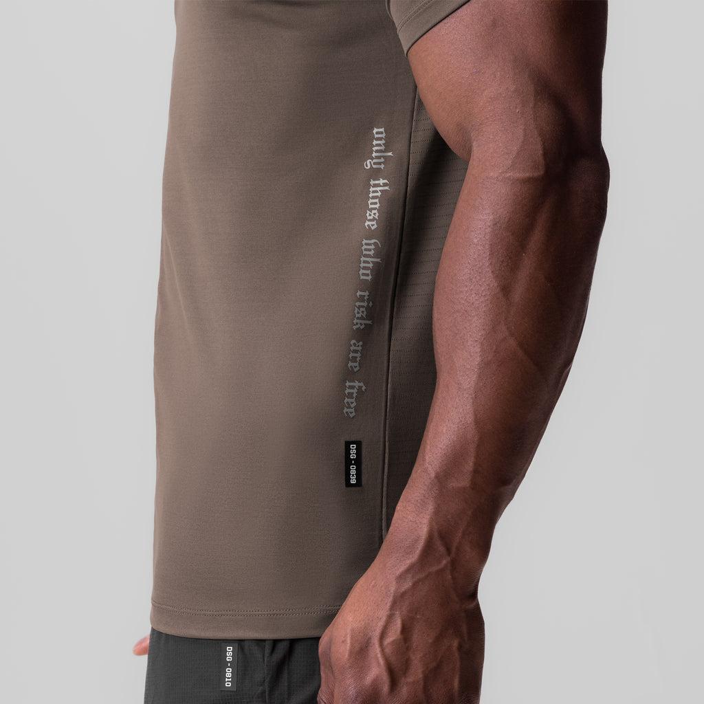 0839. 3D-Lite® 2.0 Fitted Tee - Deep Taupe "OTWR" Product Image