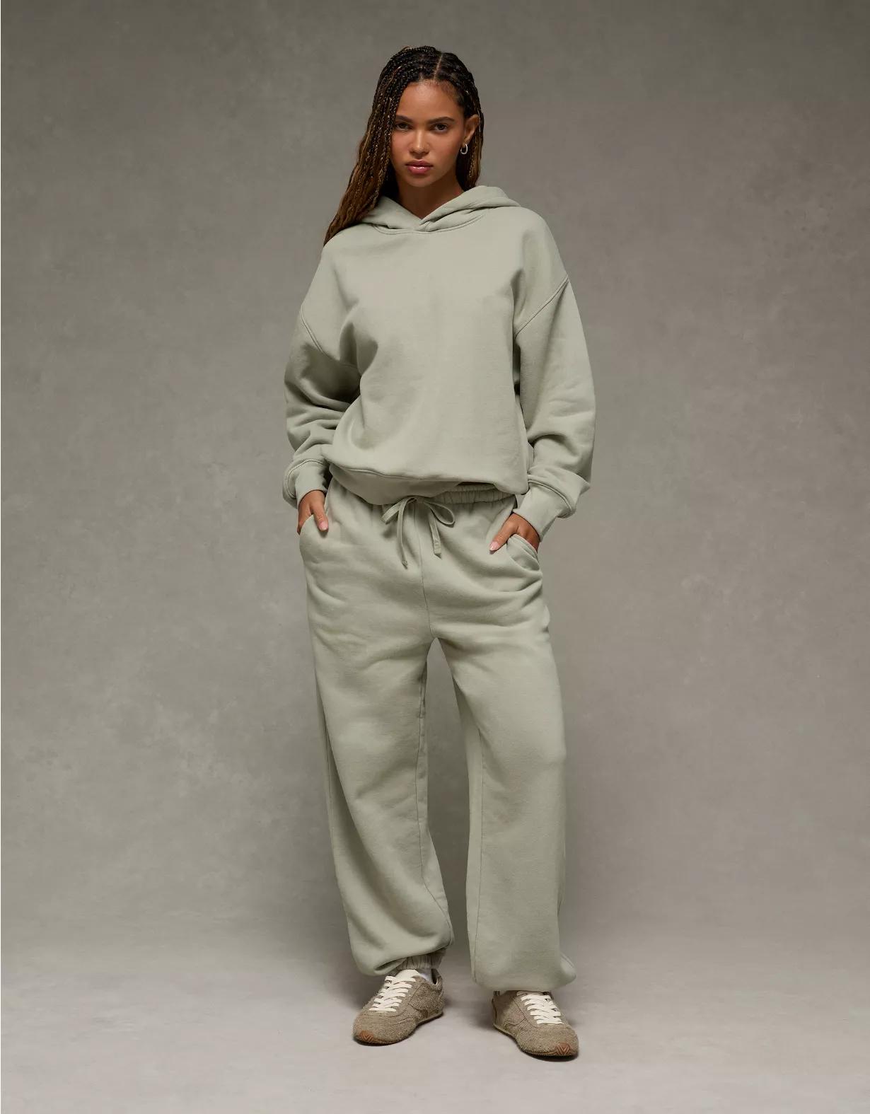 AE Everyday Luxe Jogger Product Image