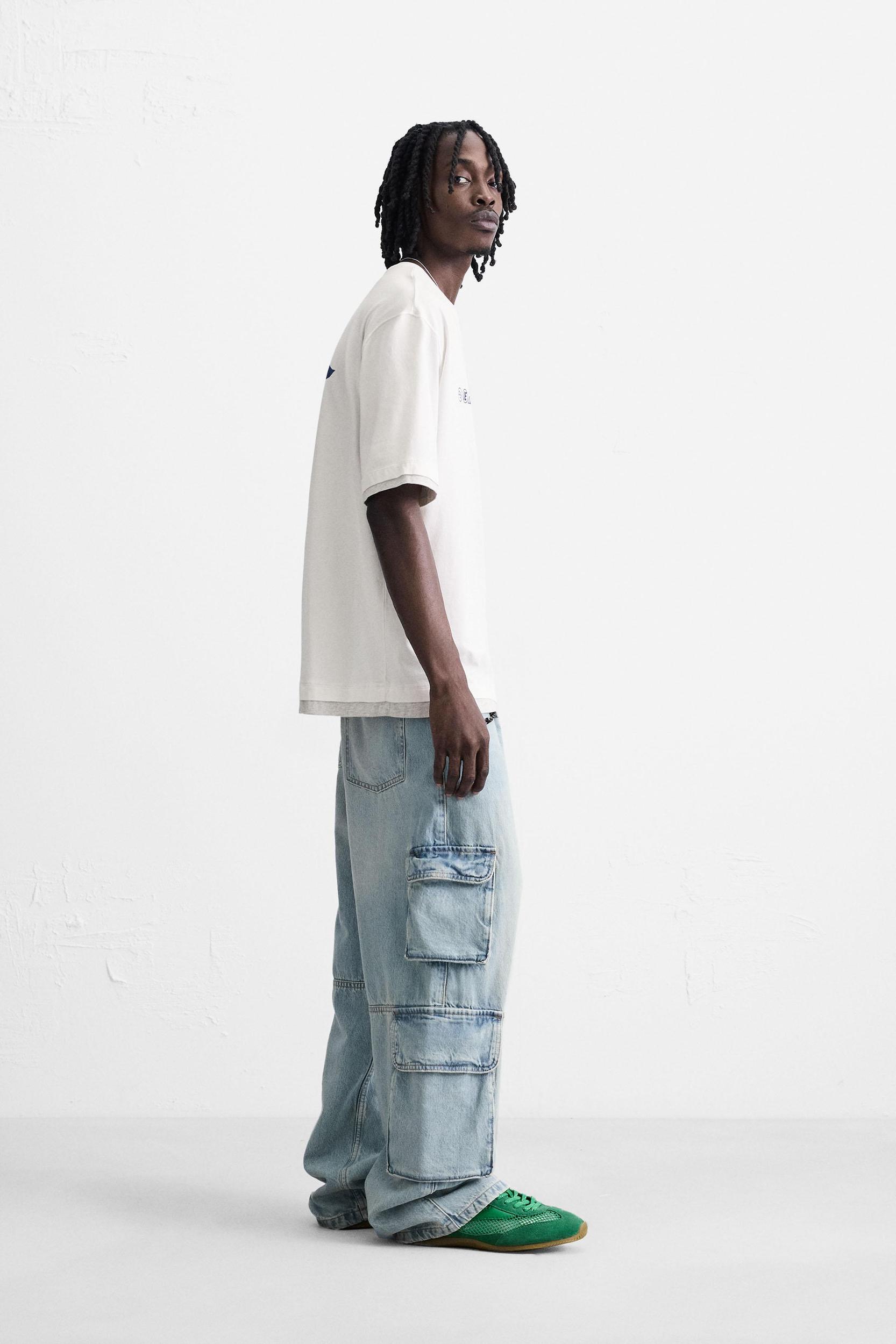 TEXT PRINT T-SHIRT Product Image