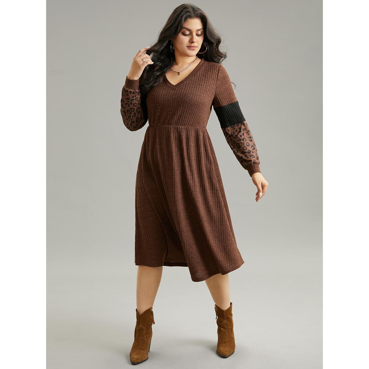Plus Size Rib Knit Leopard Print Patchwork Dress Chocolate Women Casual Rib Knit V-neck Long Sleeve Curvy Midi Dress BloomChic 22-24/3X Product Image