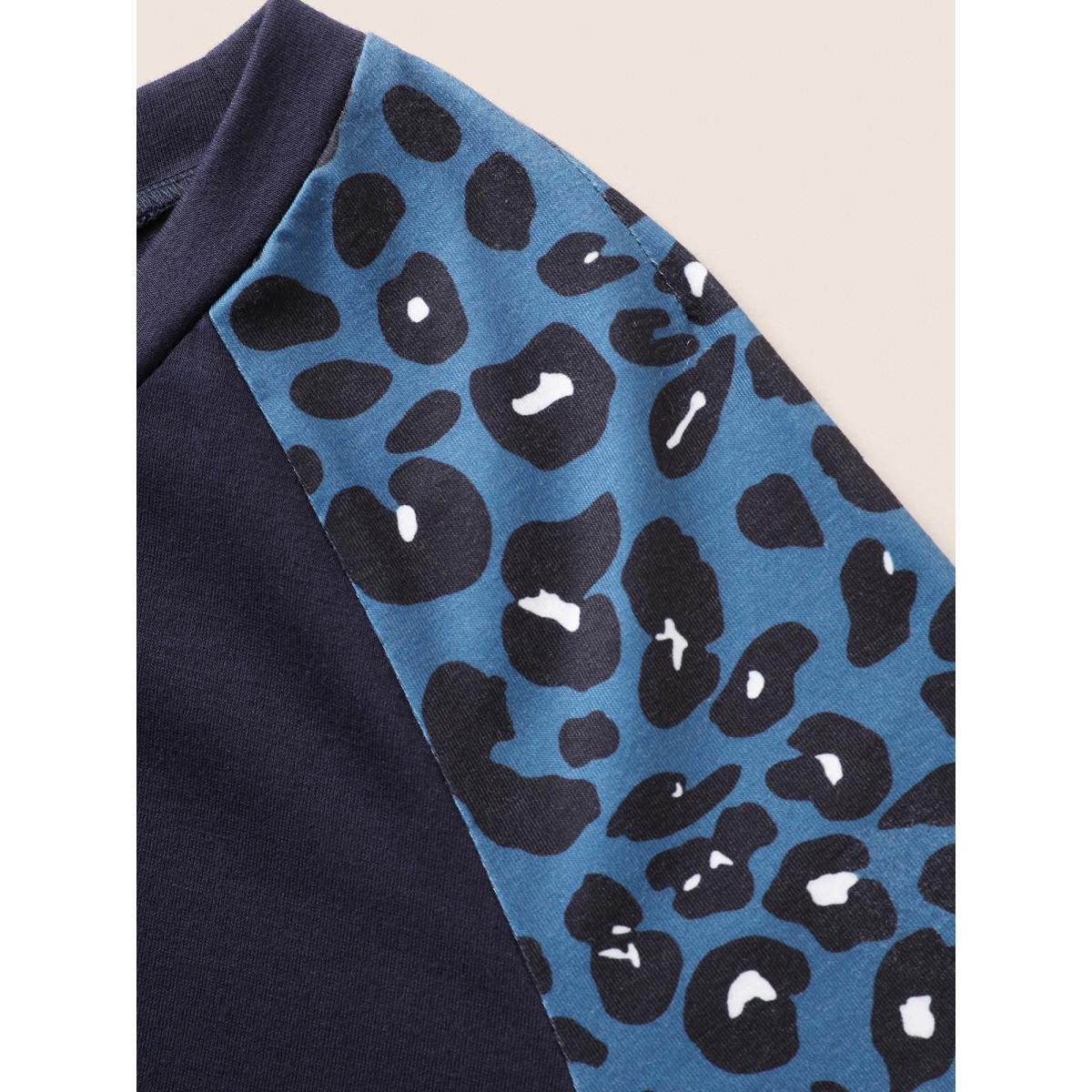 Plus Size Stripes Leopard Patchwork Raglan Sleeve T-shirt Midnight Women Casual Contrast Round Neck Everyday T-shirts BloomChic 26/4X Product Image