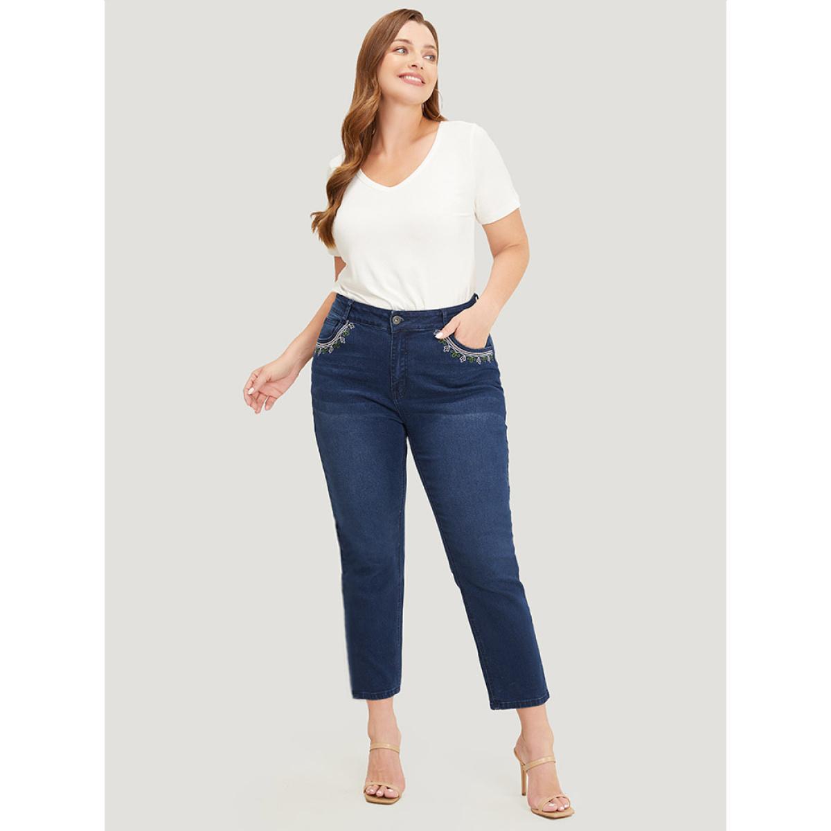 Plus Size Straight Very Stretchy High Rise Dark Wash Embroidered Trim Jeans Women DarkBlue Casual Plain Embroidered High stretch Jeans BloomChic 28/5X Product Image