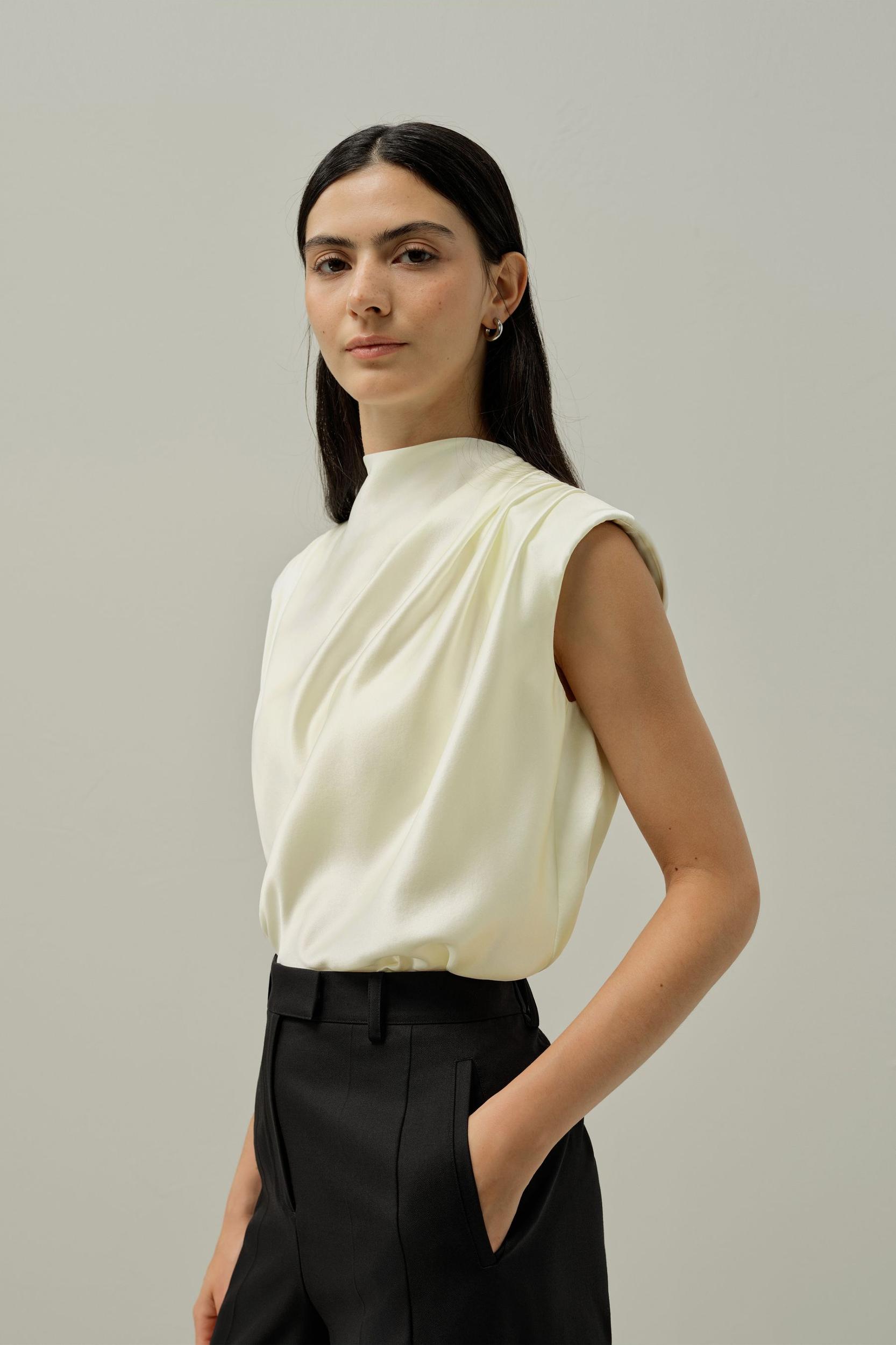 LILYSILK X LYDIA TOMLINSON Grace Top Product Image