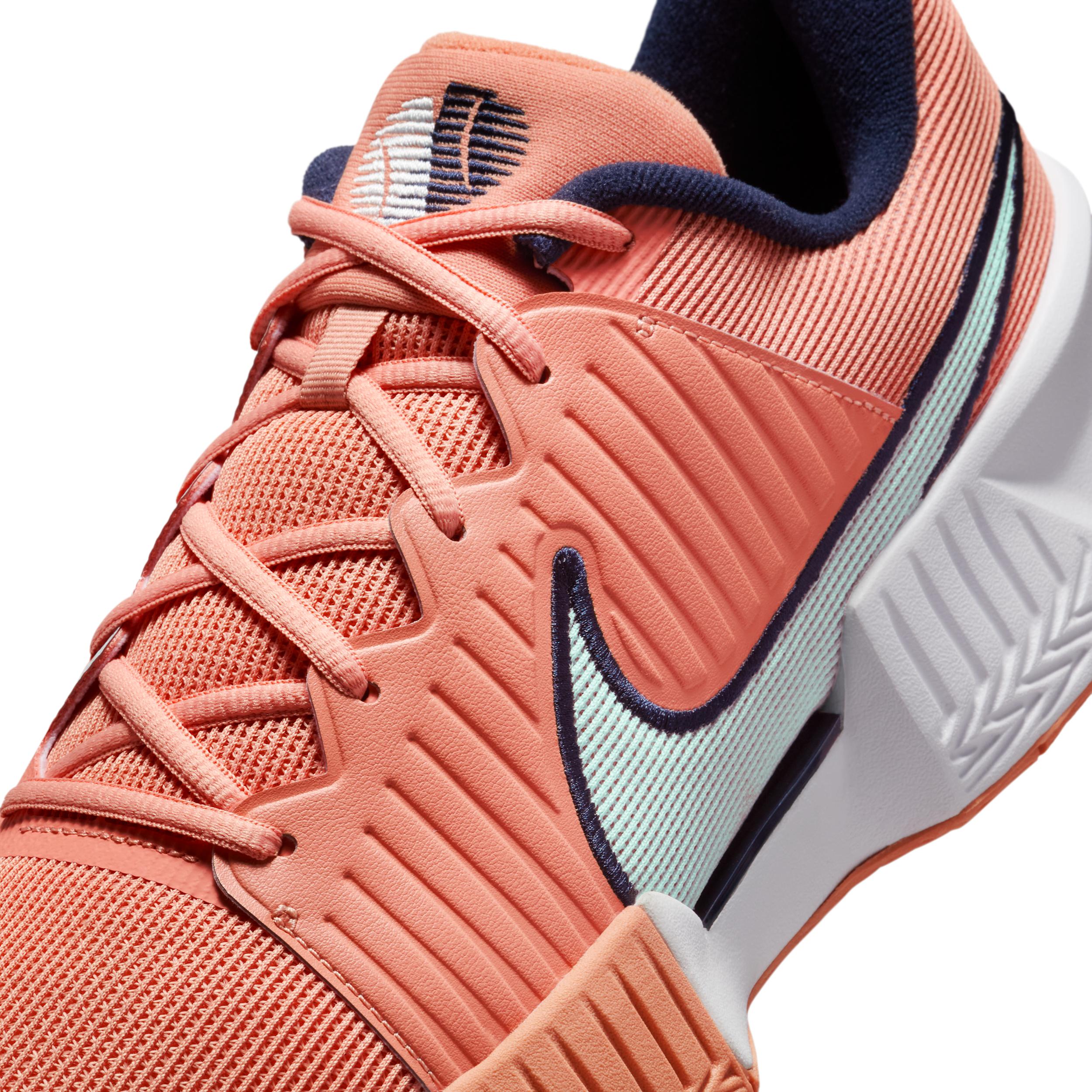 Nike GP Challenge Pro Men's Hard Court Tennis Shoes Product Image