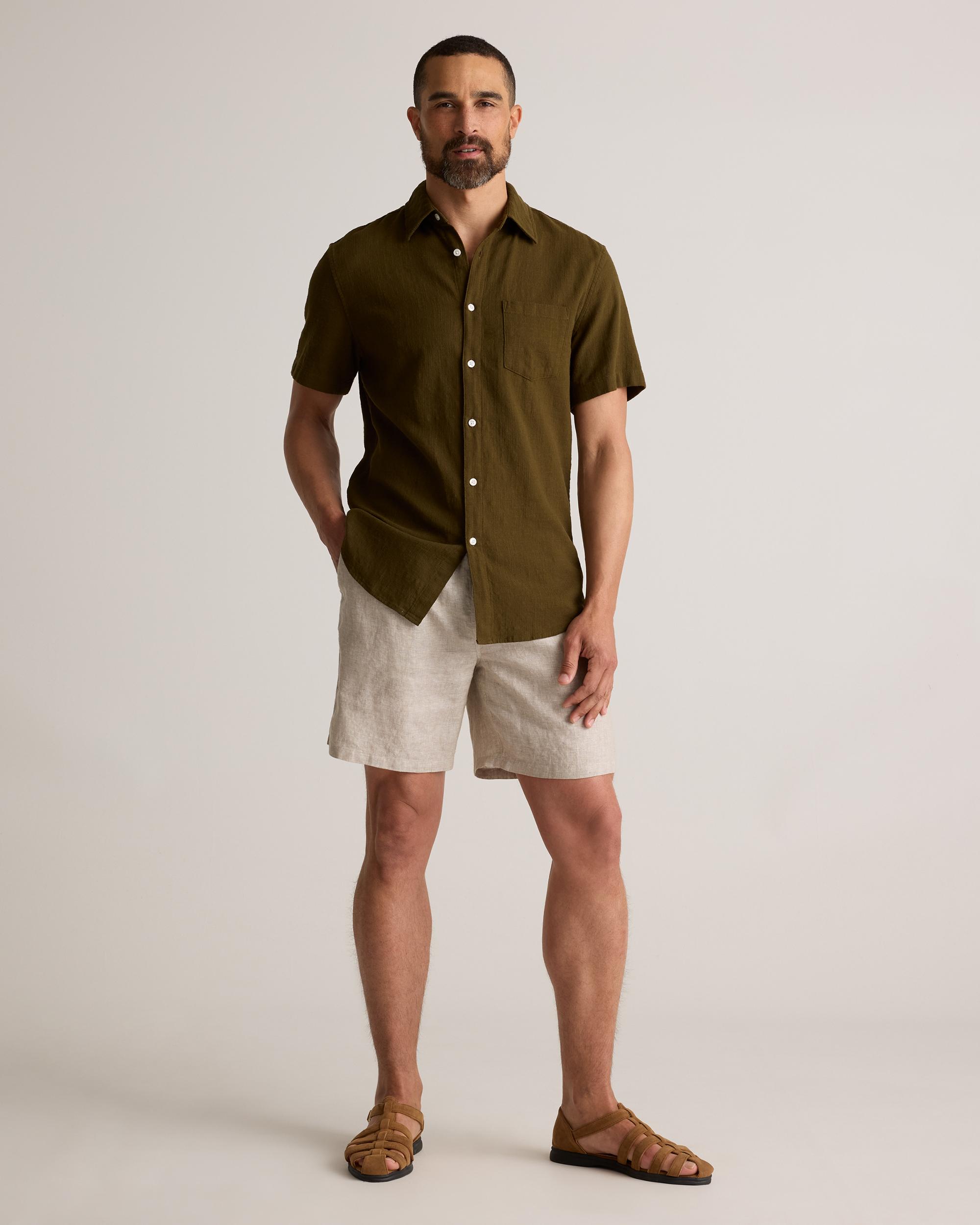 Quince | Men's 100% European Linen Drawstring Beach Shorts 7" Product Image