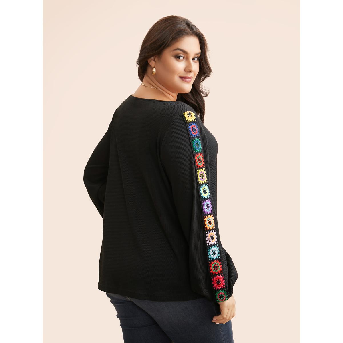 Plus Size Crew Neck Patchwork Crochet Floral T-shirt Black Women Casual Woven ribbon&lace trim Non Everyday T-shirts BloomChic 10/M Product Image