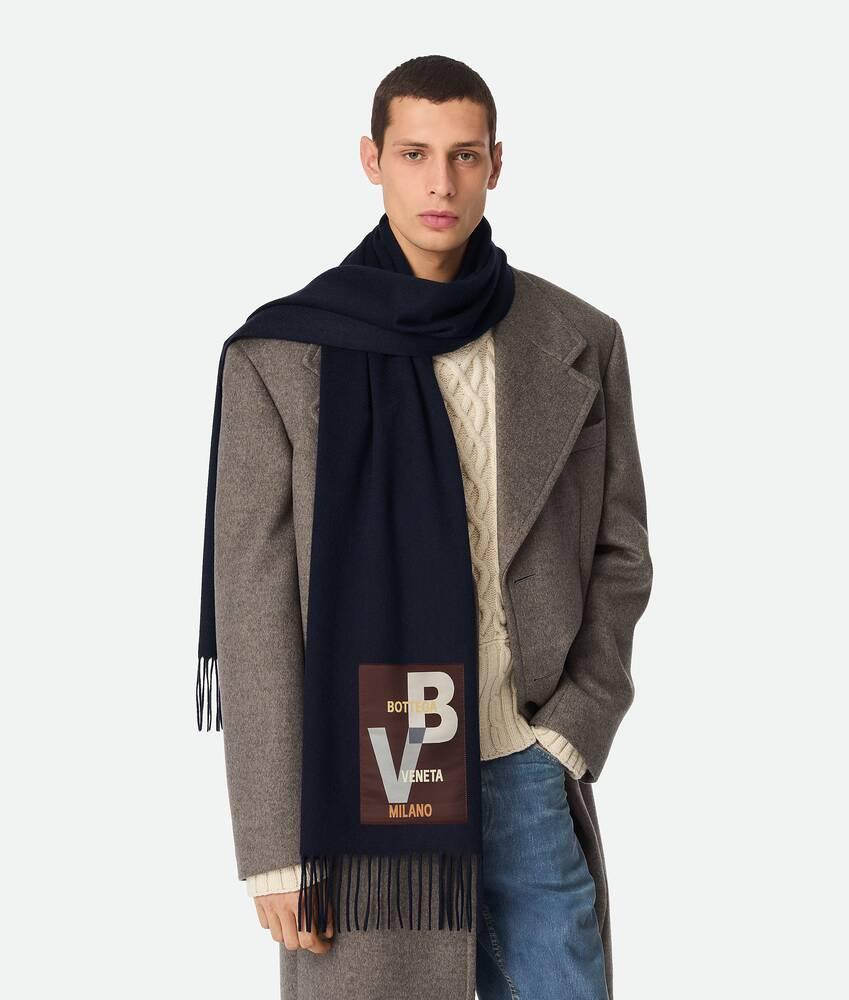 Men's Cashmere Scarf in Navy Product Image