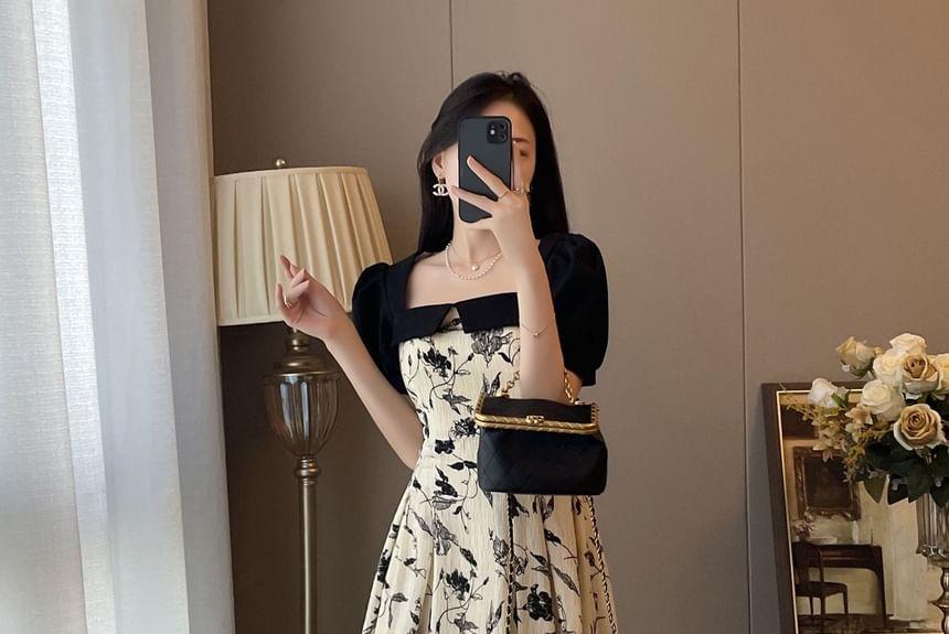 Short-Sleeve Square Neck Floral Midi A-Line Dress Product Image