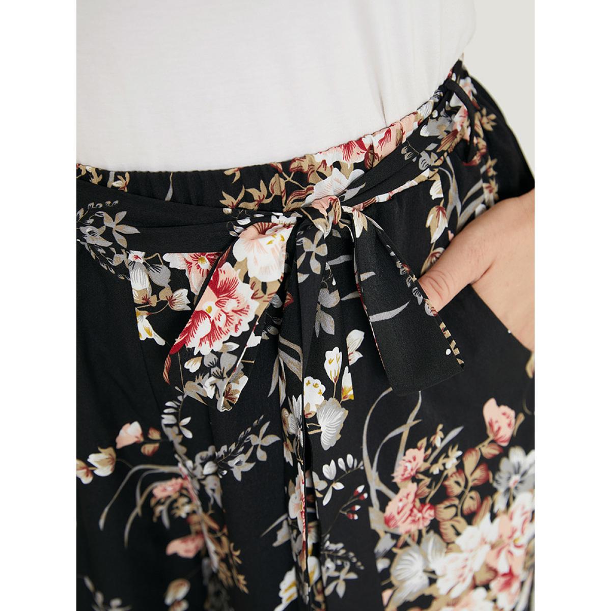 Plus Size Floral Pocket High Rise Wide Leg Belt Pants Women BlackFlower Elegant Loose High Rise Dailywear Pants BloomChic 18-20/2X Product Image