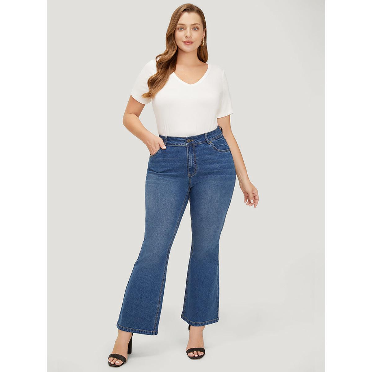 Plus Size Flare Leg Very Stretchy Medium Wash Jeans Women Blue Casual Plain High stretch Pocket Jeans BloomChic 30/6X Product Image