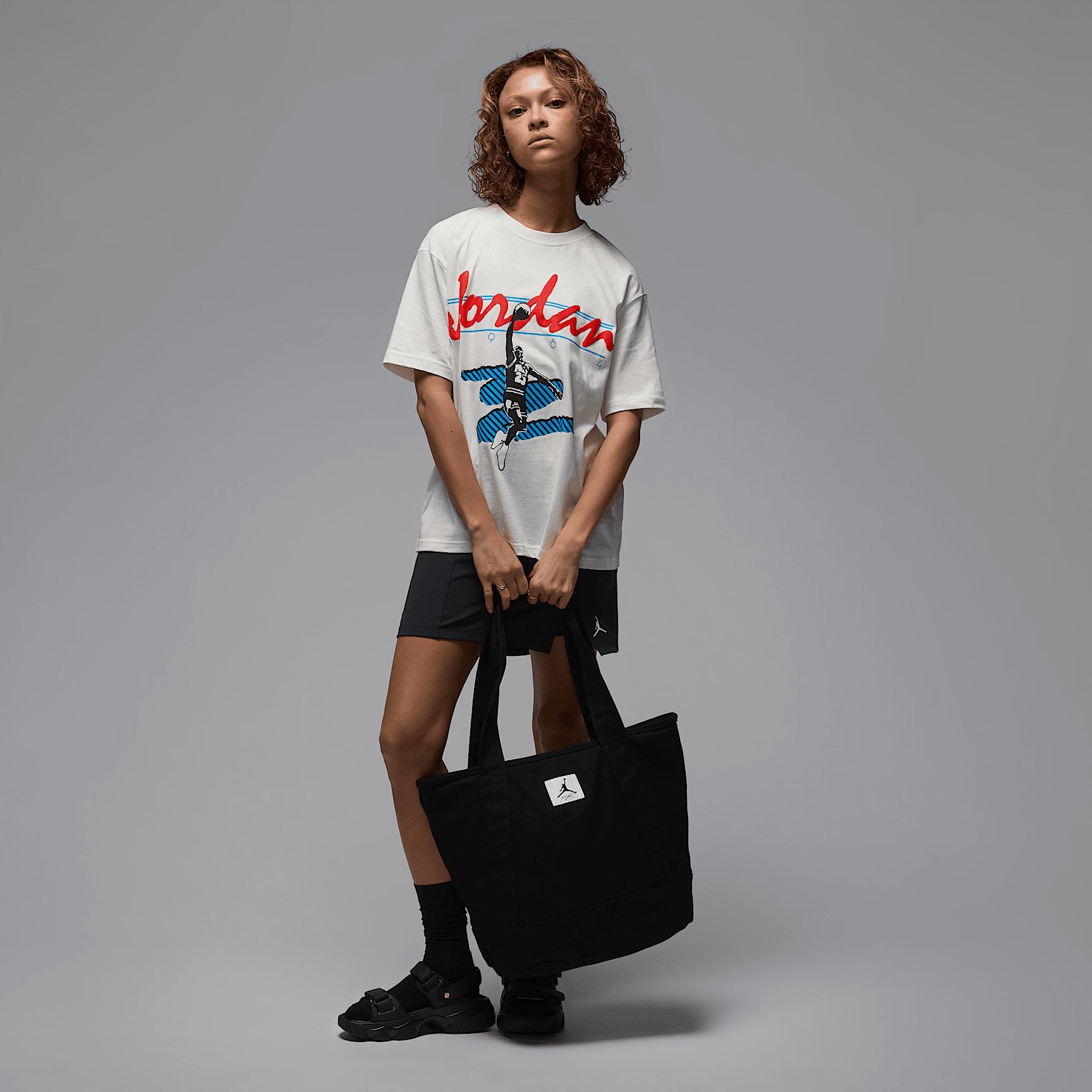 Womens MVP Graphic T-Shirt Product Image