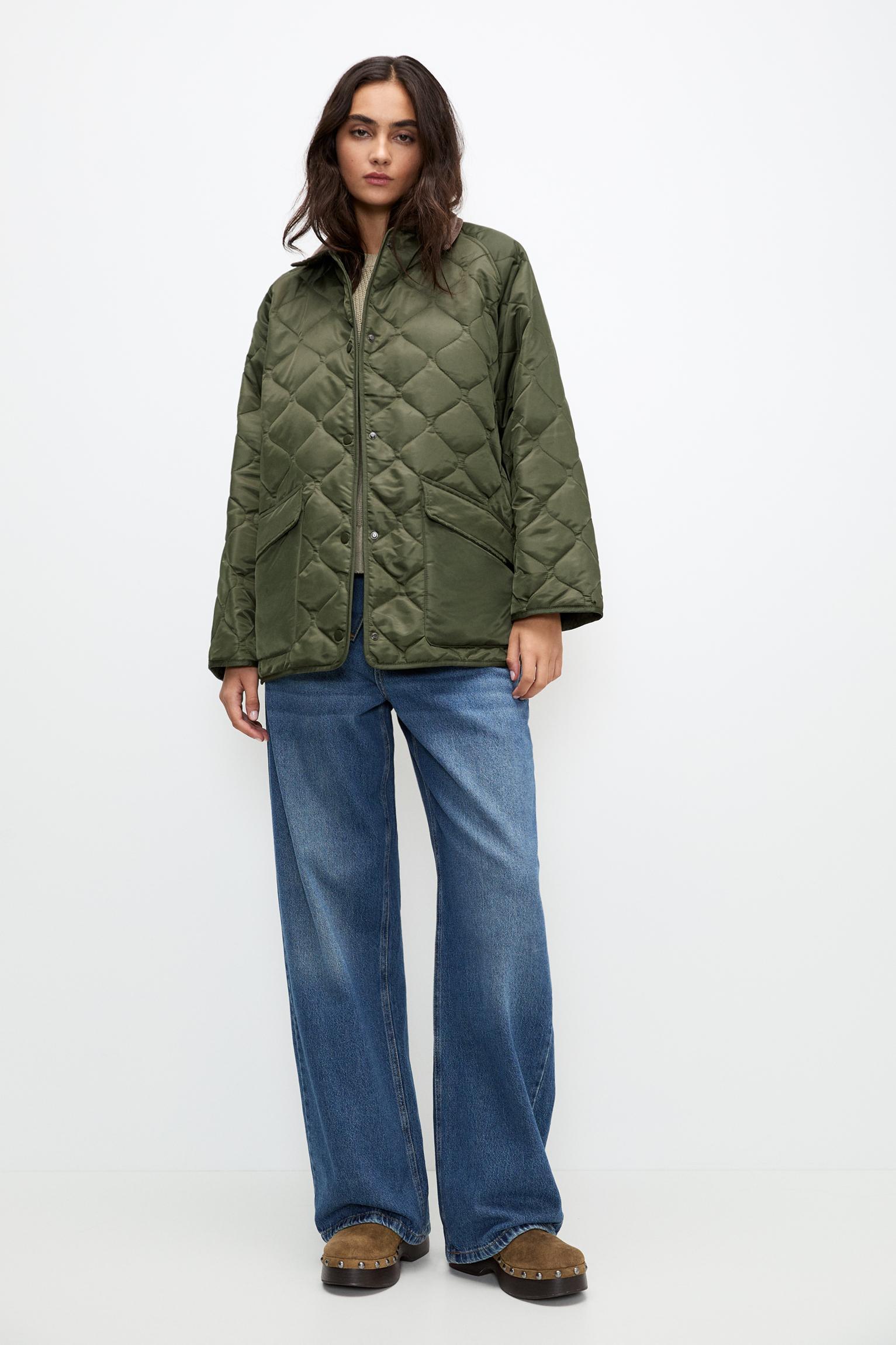 Lightweight puffer jacket Product Image