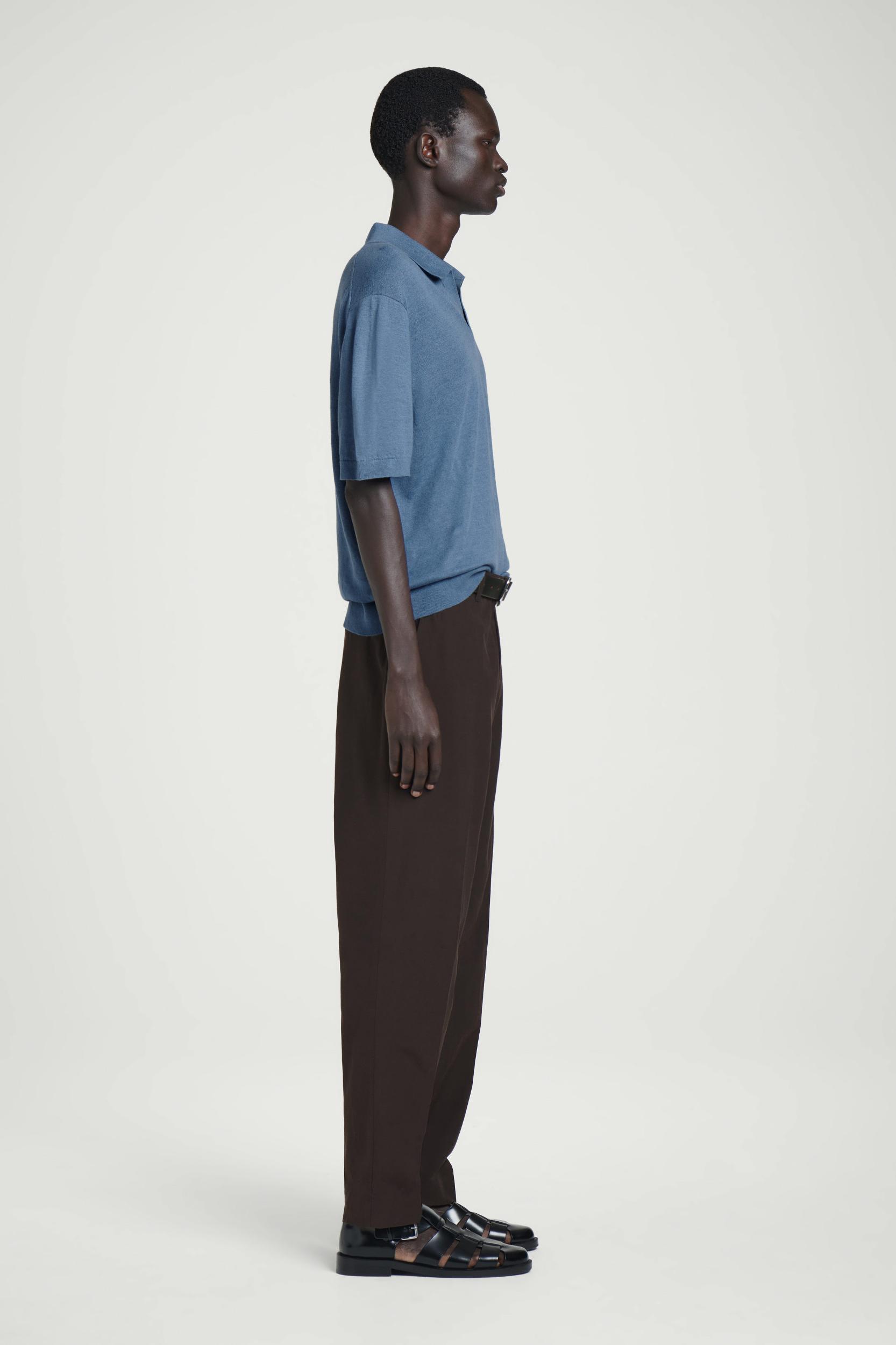 KNITTED LINEN POLO SHIRT Product Image