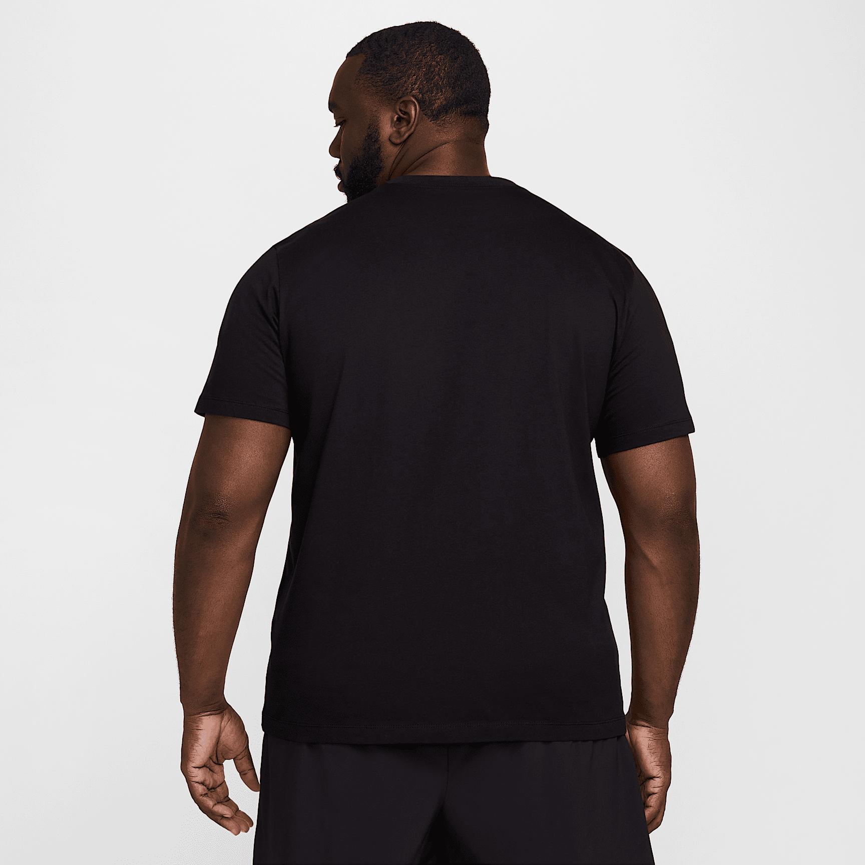 Nike Men's Fitness T-Shirt Product Image