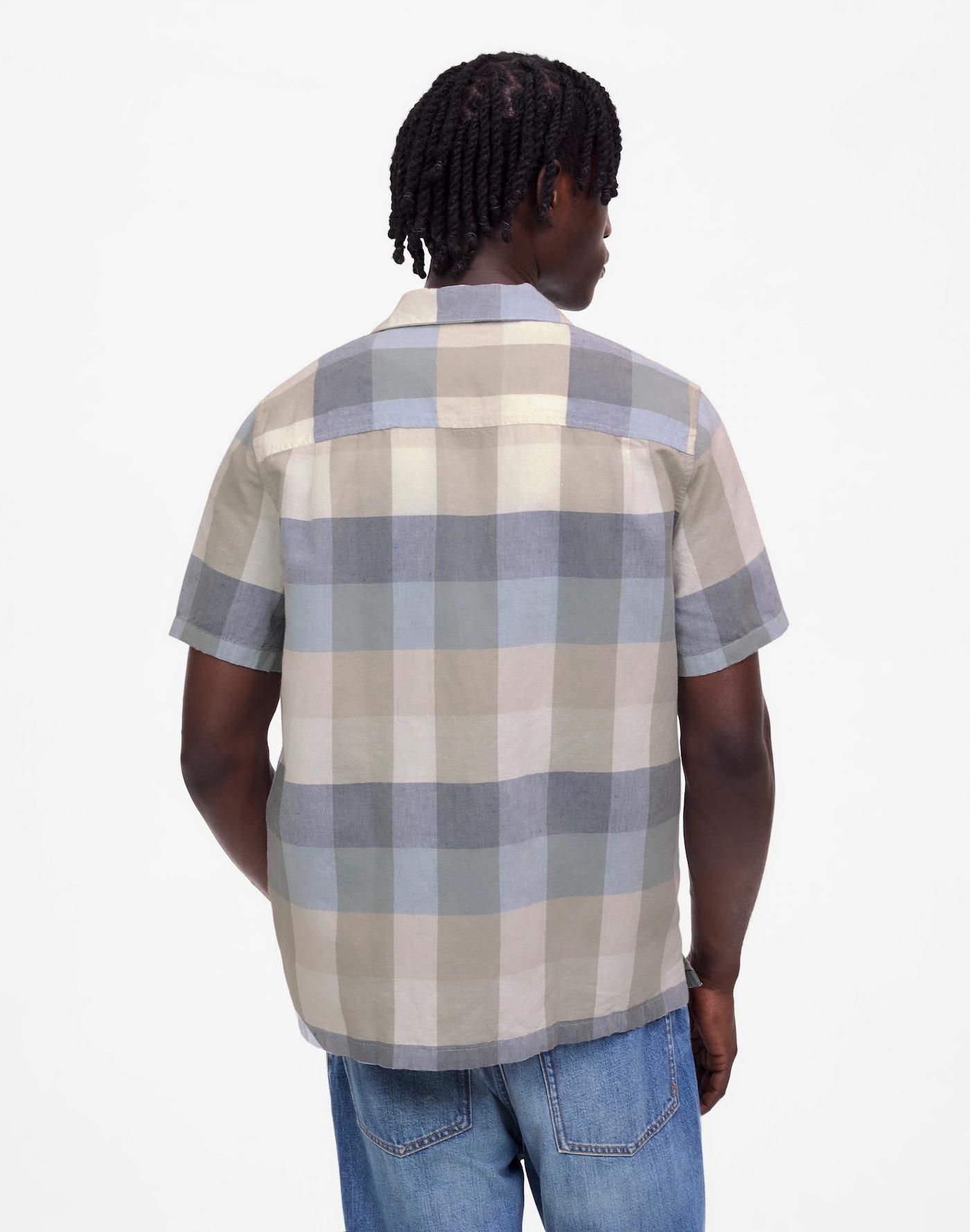 Short-Sleeve Button-Up Shirt in Cotton-Linen Blend Product Image