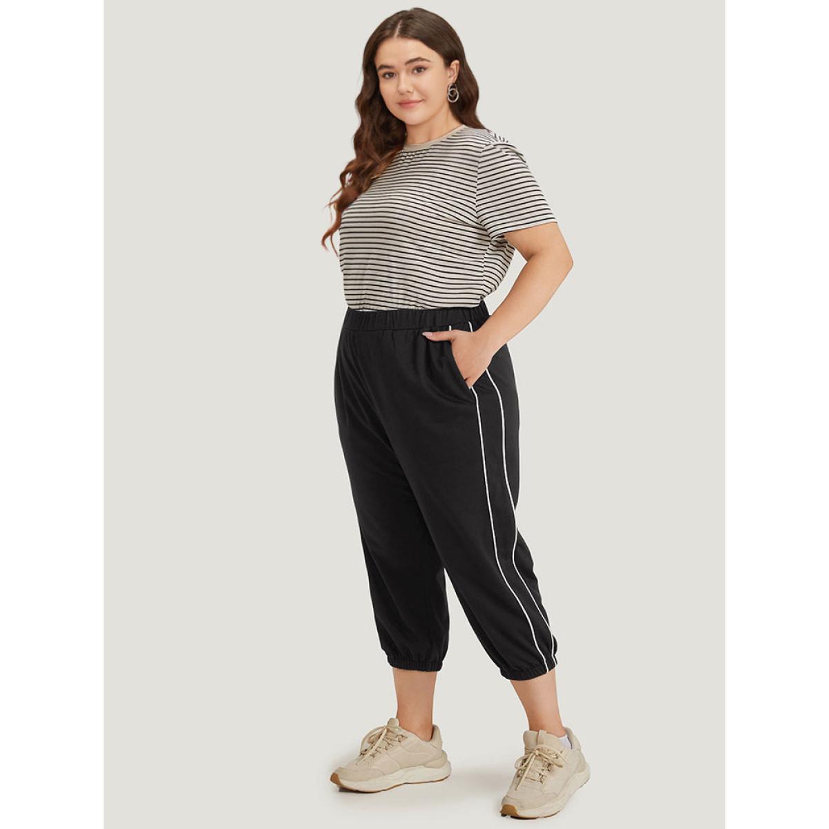 Two Tone Seam Detail Pocket Sweatpants DarkGray Plus Size Women Casual Dailywear Contrast 26/4X Bloomchic Product Image