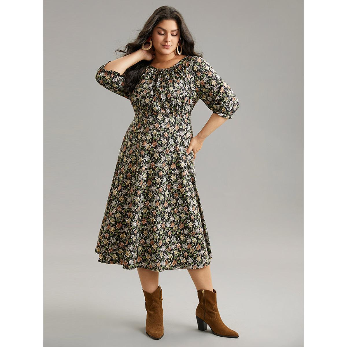 Plus Size Ditsy Floral Elastic Waist Pleated Dress Multicolor Women Vacation Printed Round Neck Elbow-length sleeve Curvy Midi Dress BloomChic 22-24/3X Product Image