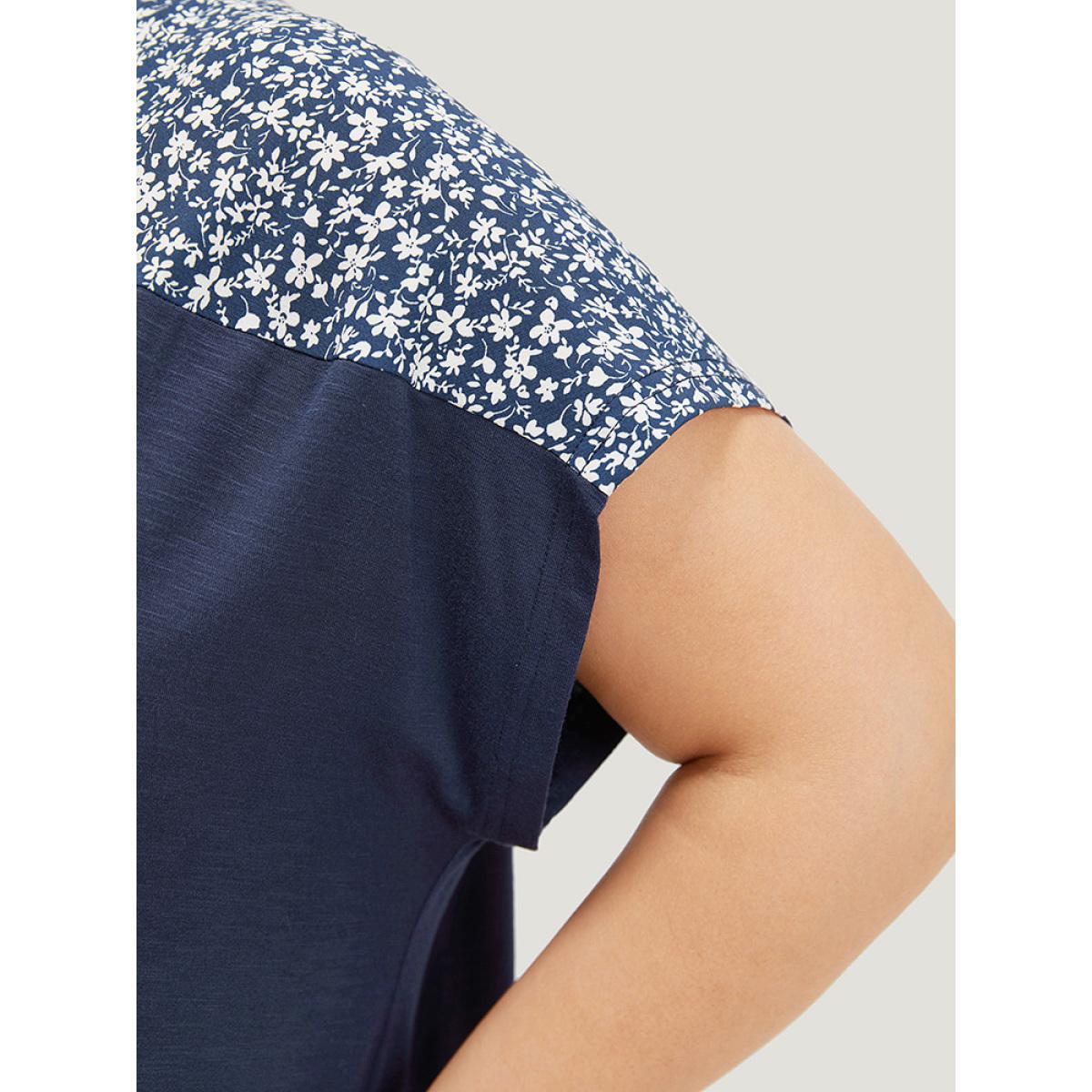 Plus Size Ditsy Floral Patchwork Lace Up Notched T-shirt Indigo Women Elegant Cross straps Ditsy Floral Notched collar Dailywear T-shirts BloomChic 28/5X Product Image