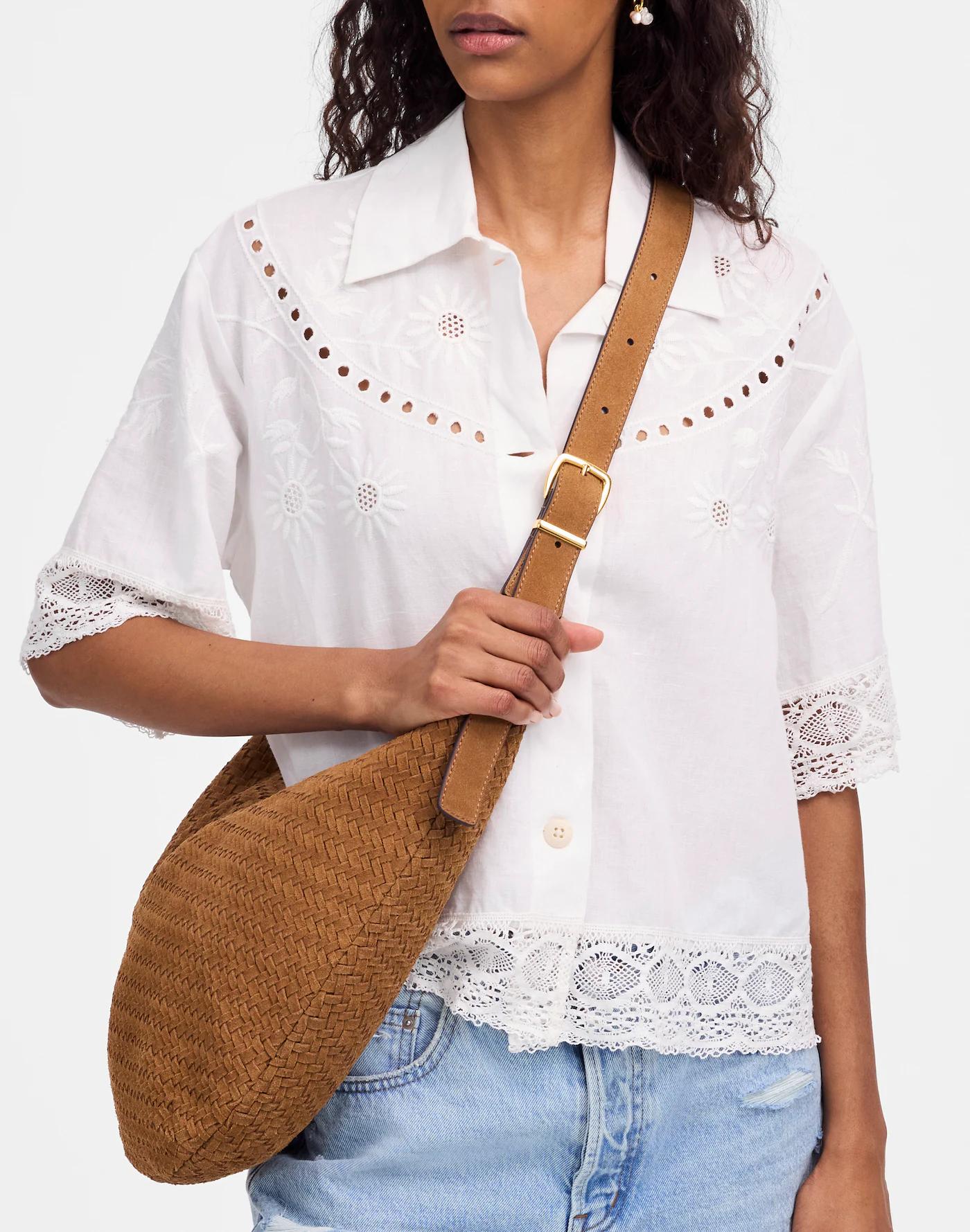 The Essential Curve Shoulder Bag Product Image