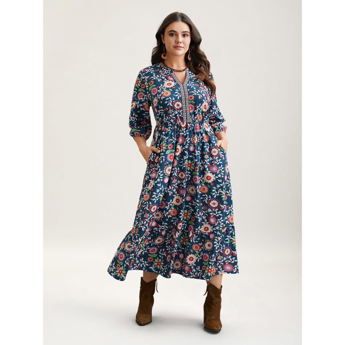 Plus Size Floral Print Stretchy-Waist Pockets Maxi Dress Navy Women Boho Non Flat collar with V-notch Elbow-length sleeve Curvy BloomChic 18-20/2X Product Image